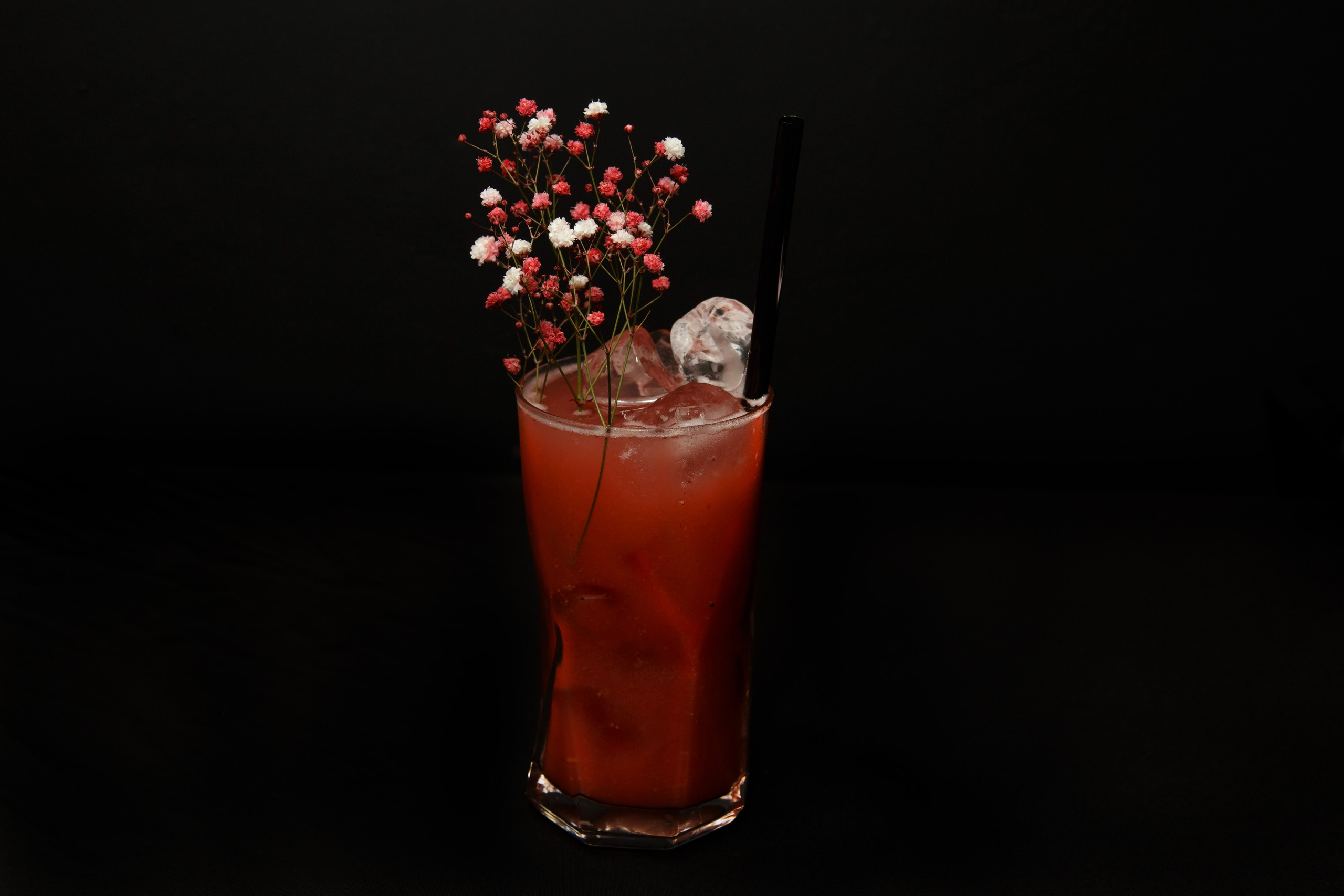 Контентная съемка для бара Focus. Портретный и репортажный фотограф в Израиле Рома Бирман