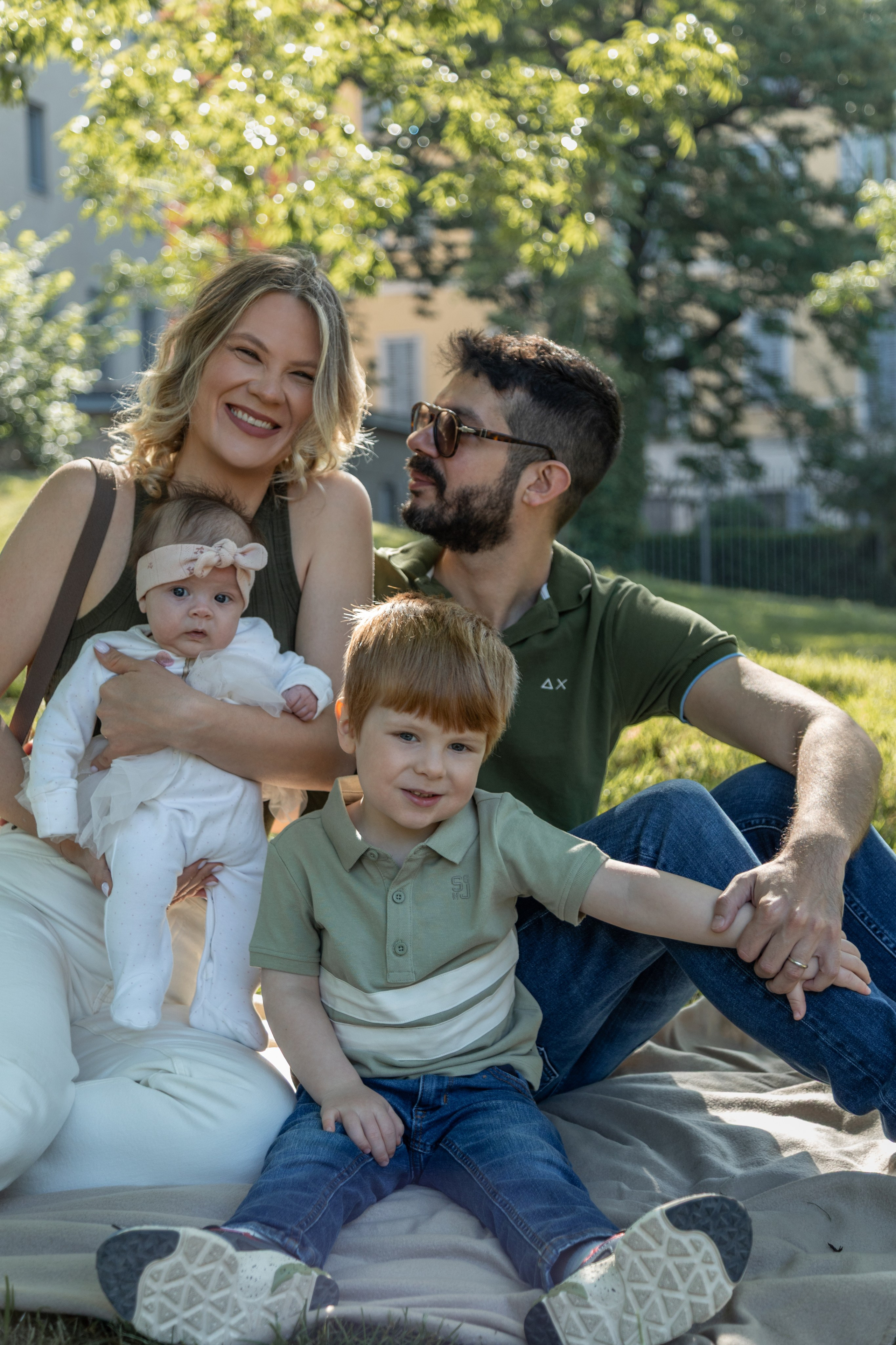 Kira and Family. Photographer in Milan |Mila Pro Photo