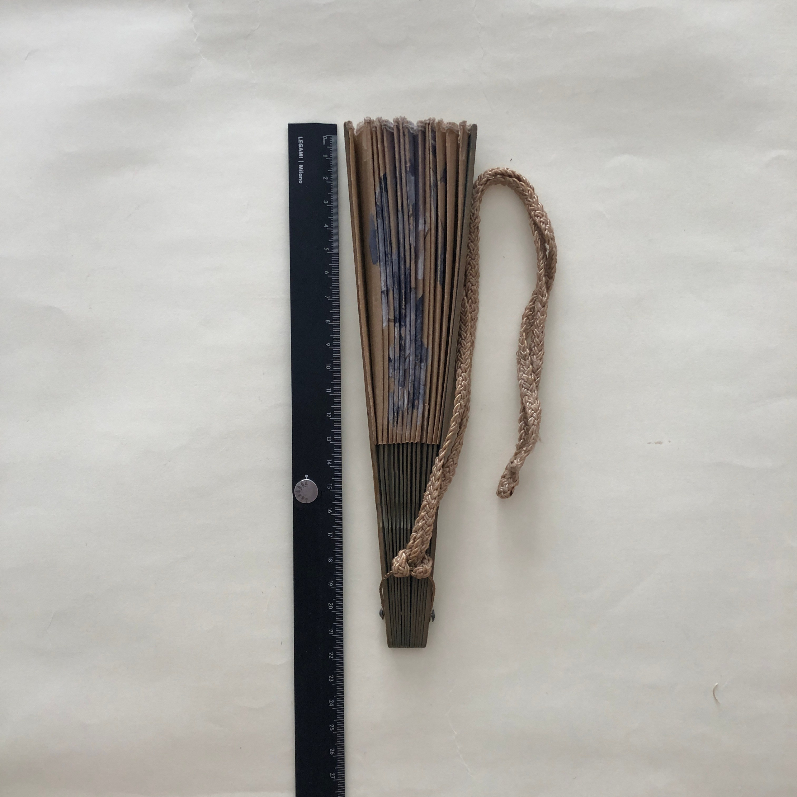 Paperfan2. Современнные и актикварные украшения в Барселоне, Москве и Санкт-Петербурге