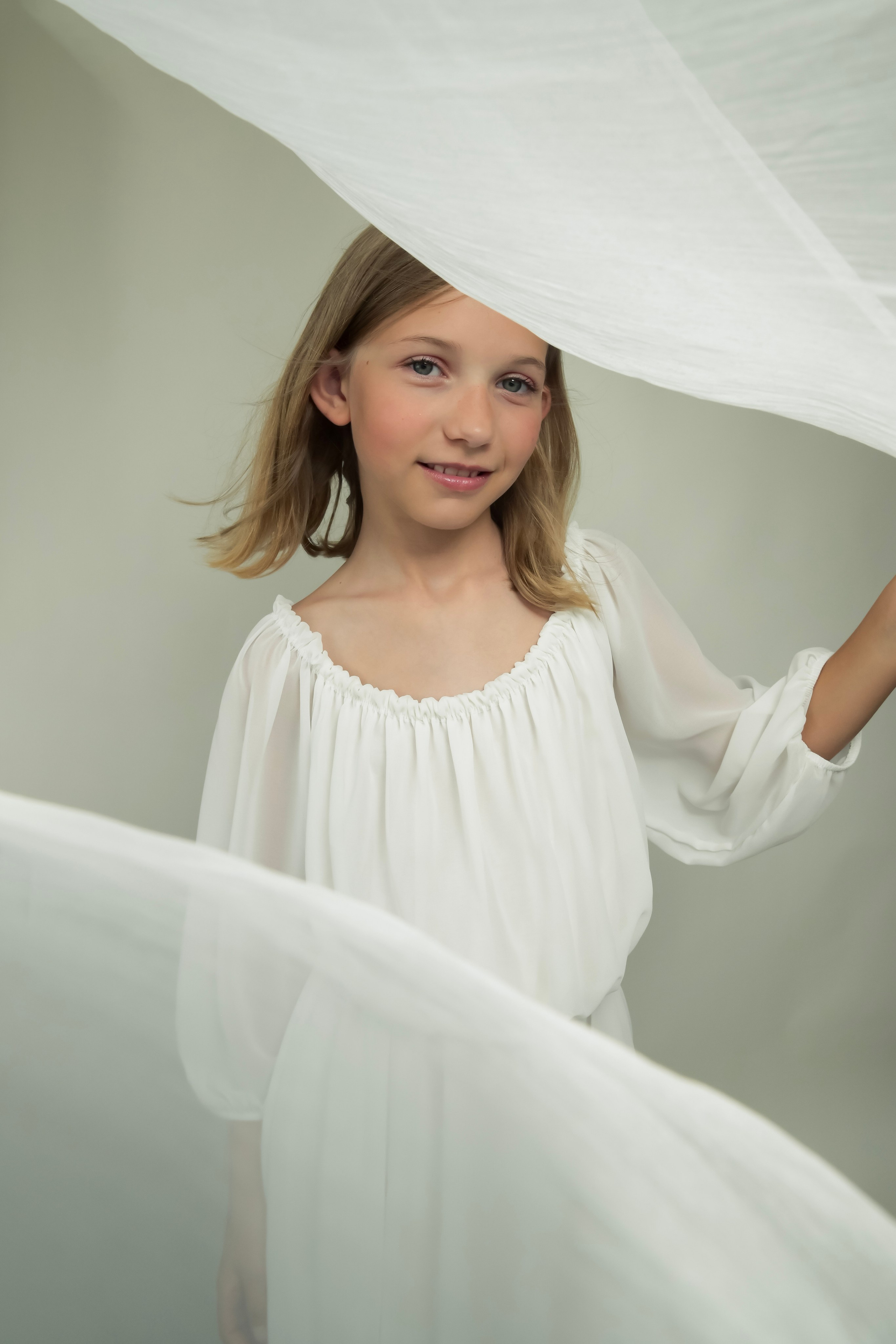 ELISA E SOFIA - SESSIONE FOTOGRAFICA ESTIVA LE SORELLE CON LA MAMMA