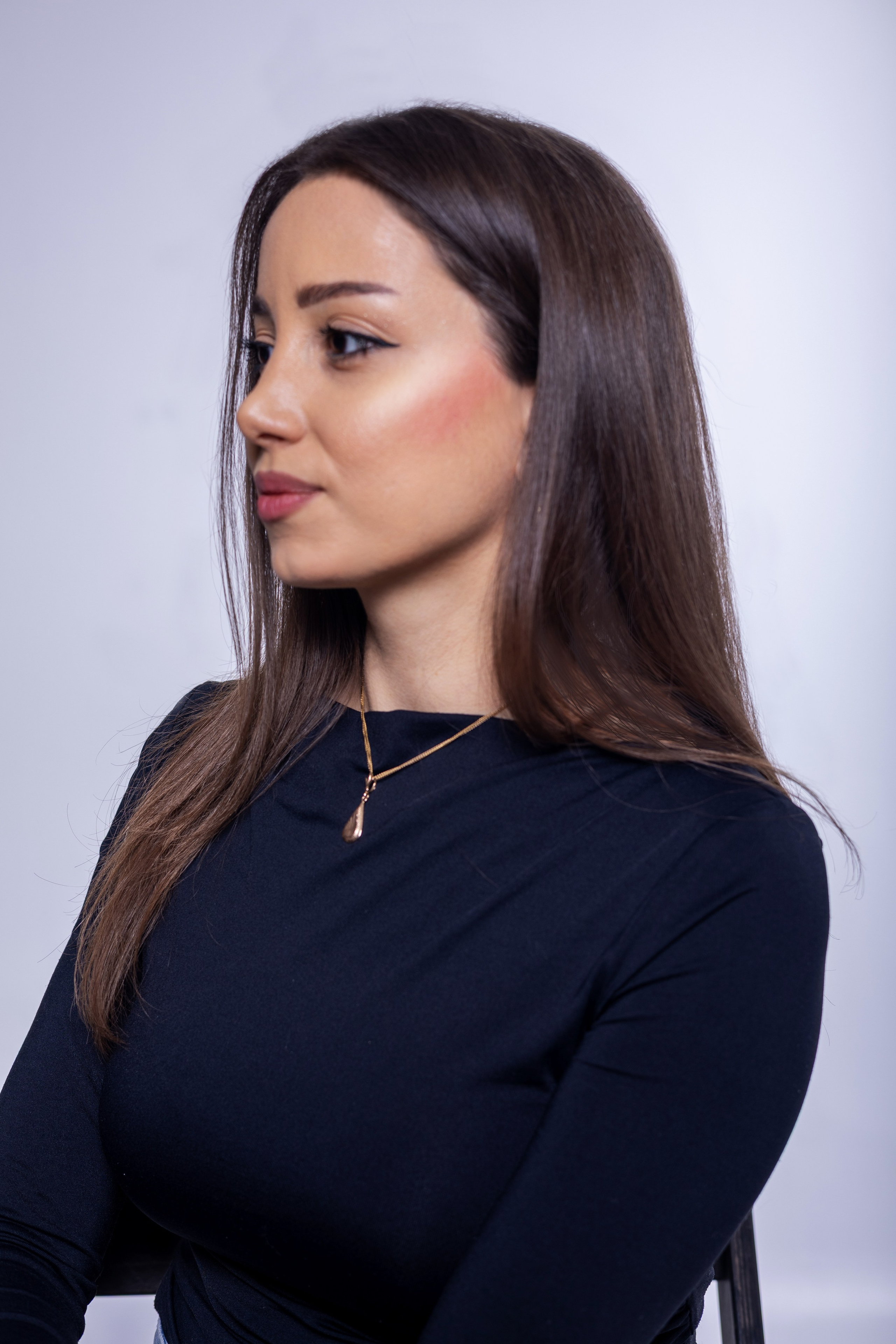 Studio shooting. Photographe portrait et marque à Nantes, Paris et Erevan — Ani Torosyan