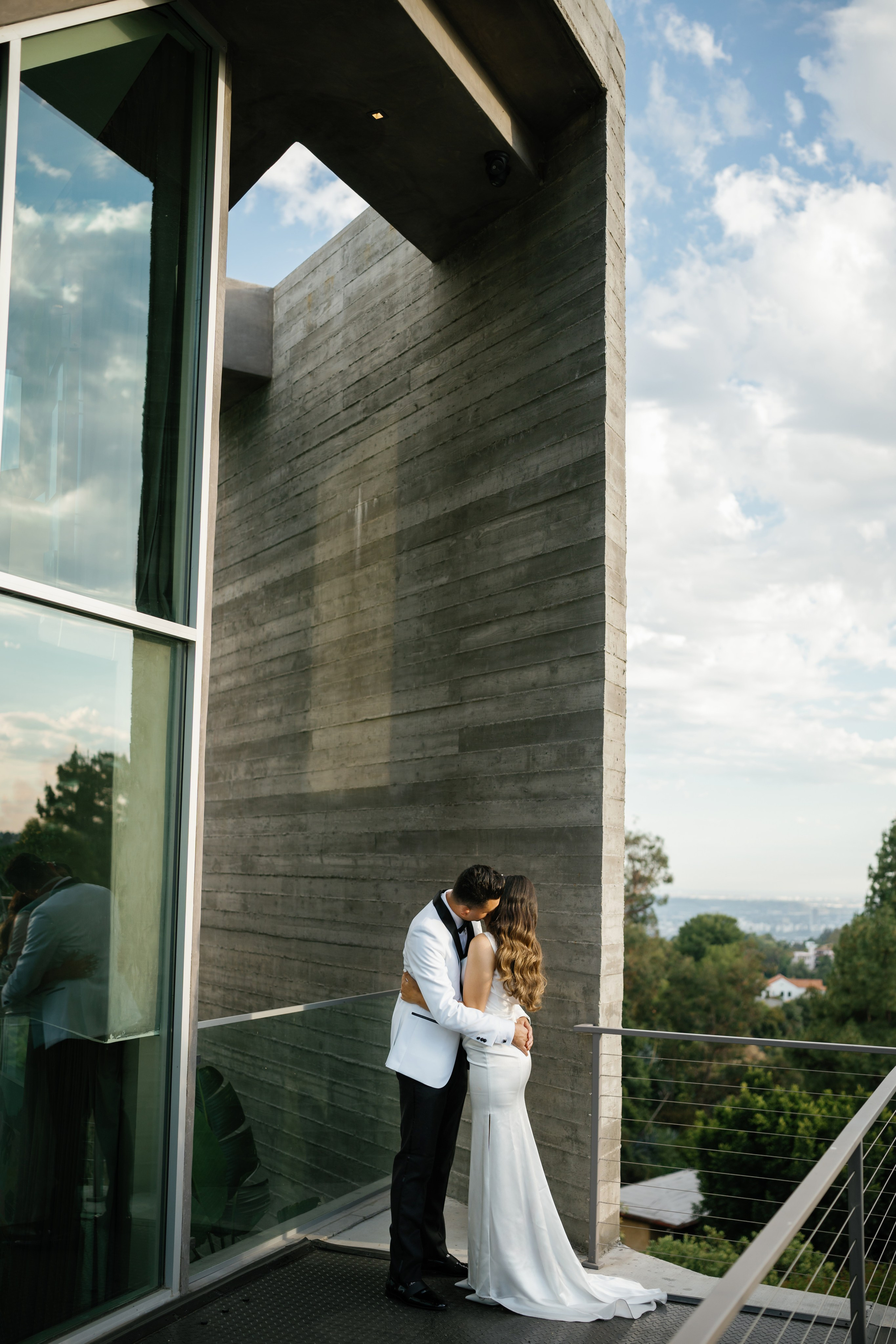 Wedding at the Hollywood Sign Venue, Los Angeles, California. Wedding Photography & Videography Team in California, Los Angeles, San Francisco, San Diego and Travel