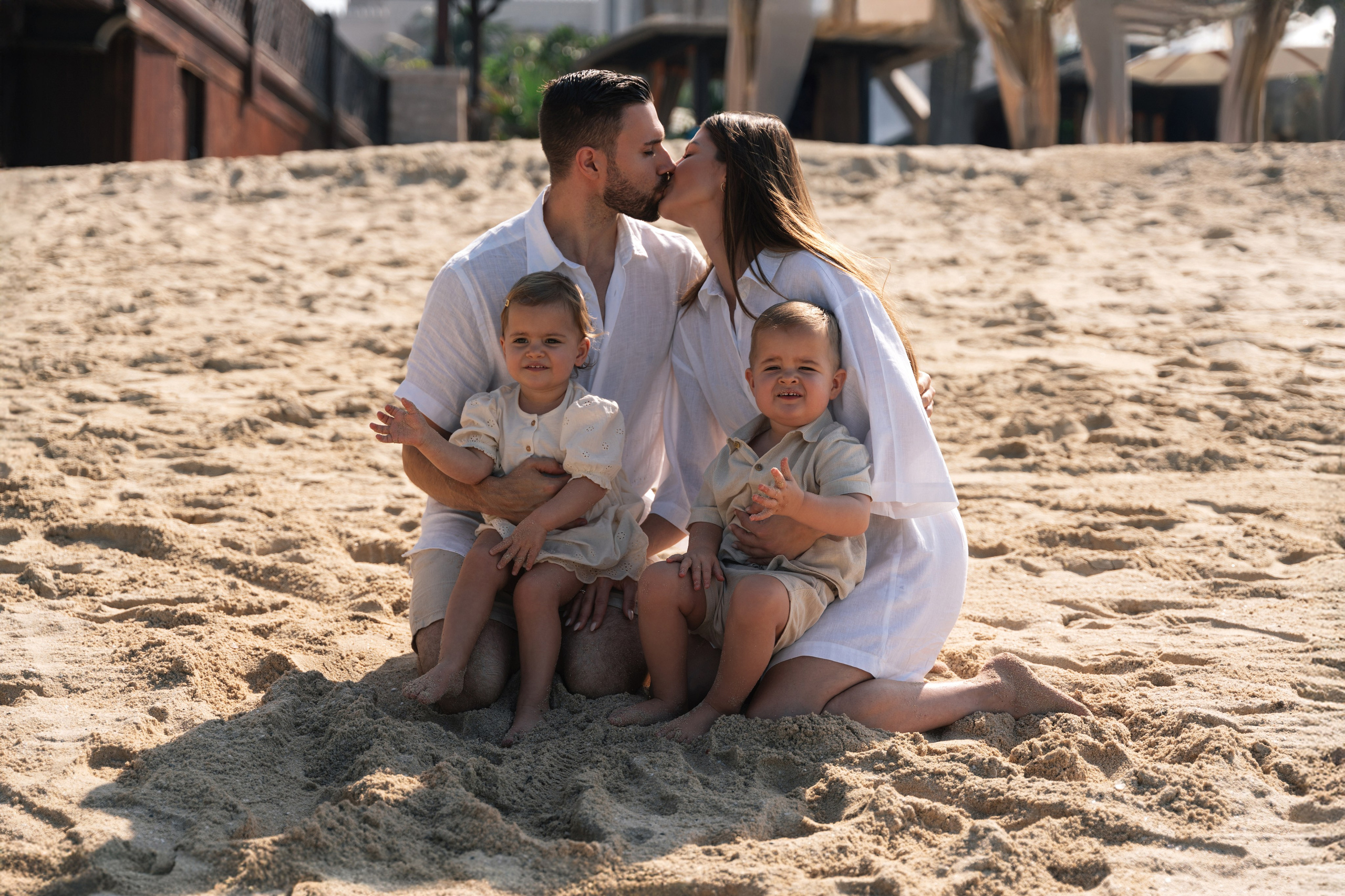 Beach day. Angela Iakovleva — Family Photographer in Dubai