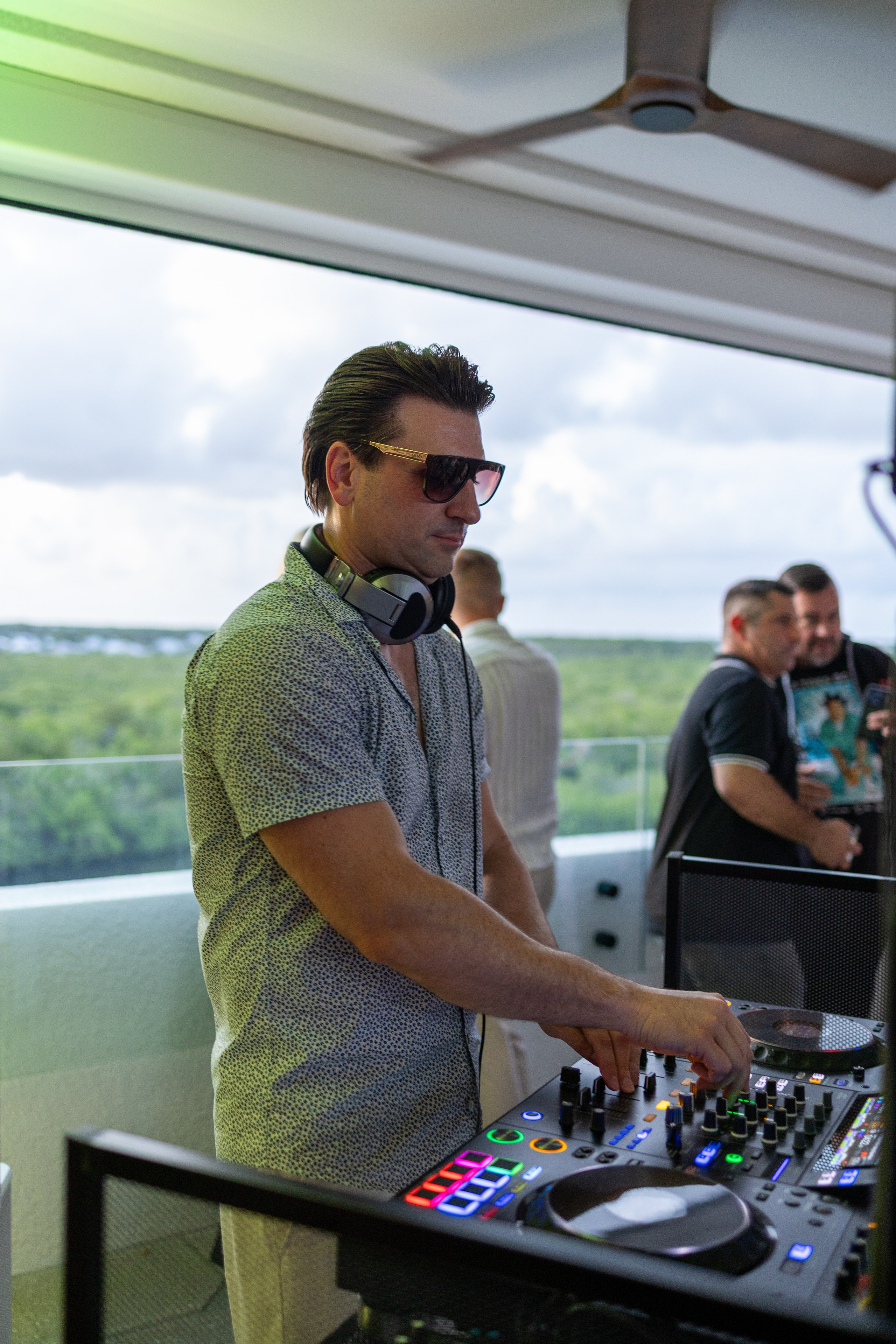 Luara Birthday at the Perry Hotel. Out and About 239