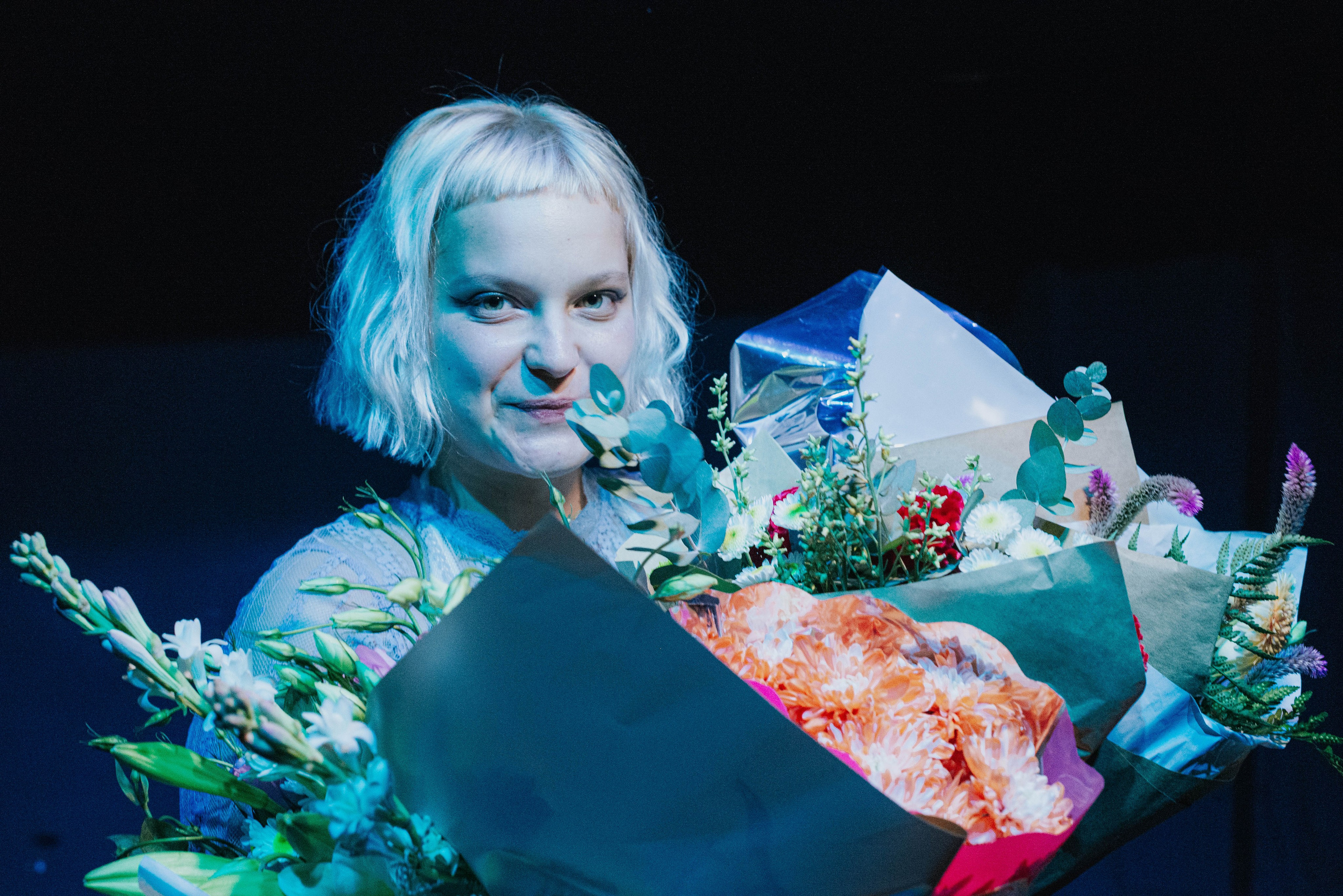 Анонс. Полковник и птицы. Фотограф @elmirkami в городе Буэнос-Айрес