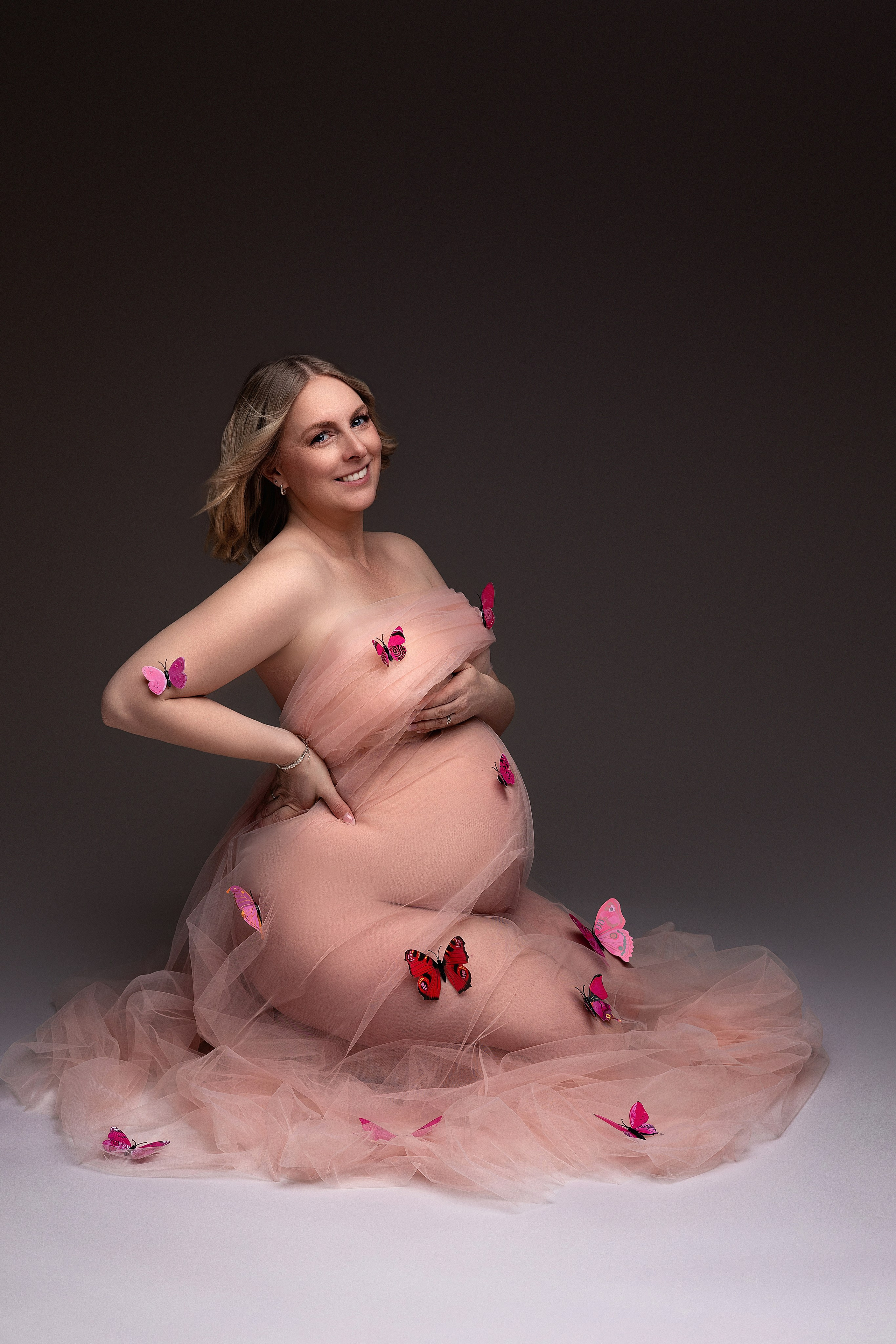 Babybauch. Neugeborene- Schwangerschaft- und Kinder Fotografin in Lehre