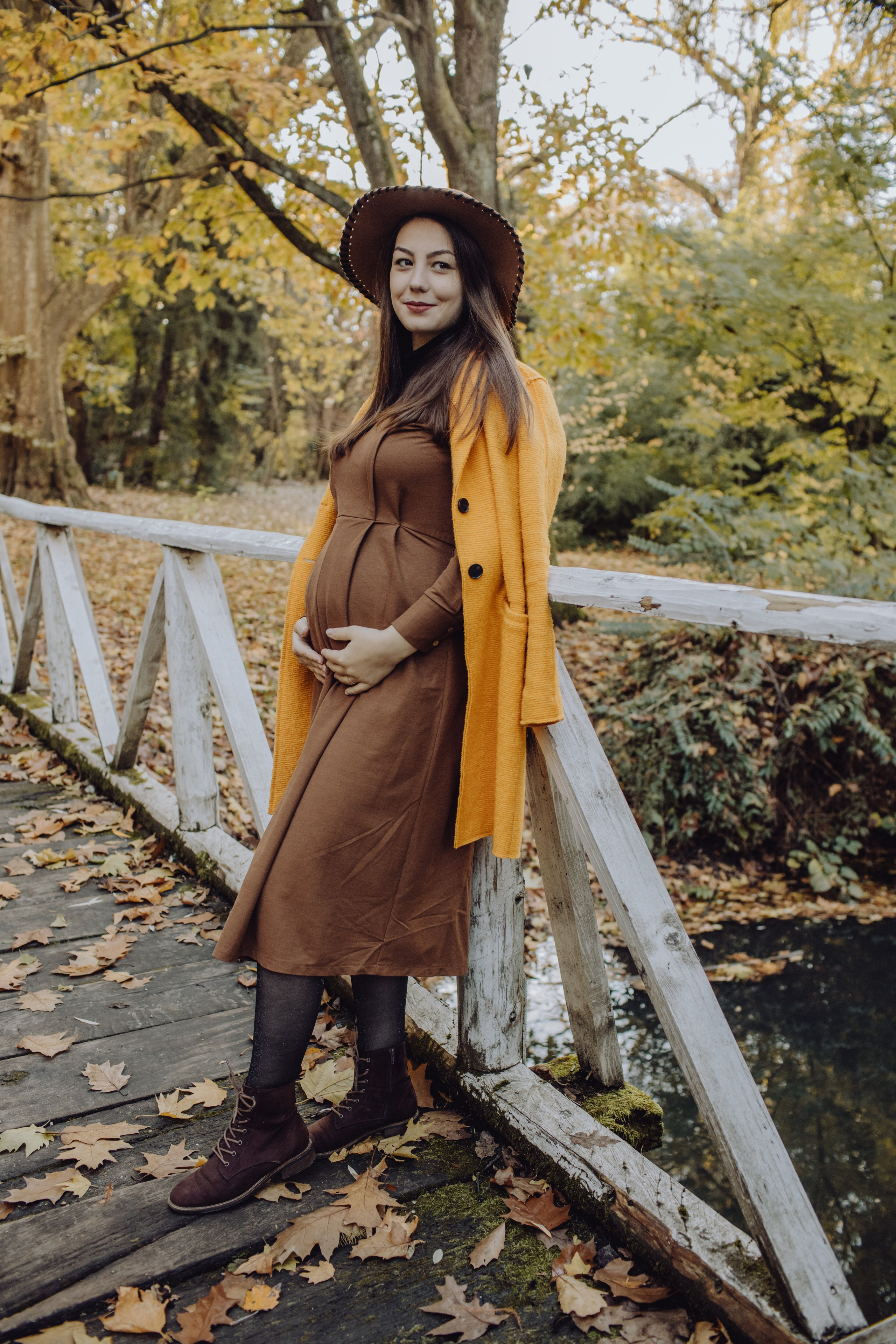 Beni & Adina. Wedding & couple photographer from Romania Rut Vetan