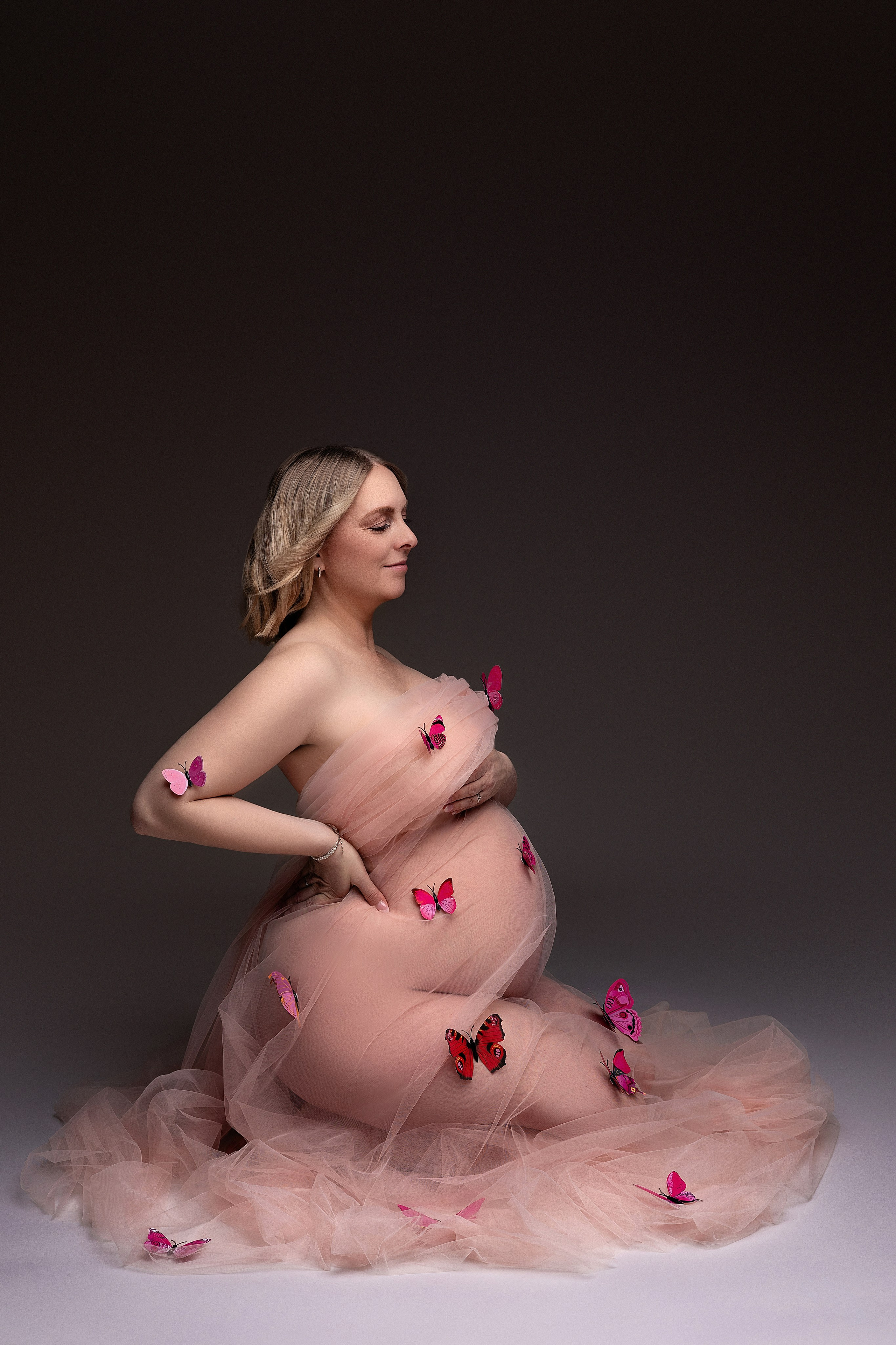 Babybauch. Neugeborene- Schwangerschaft- und Kinder Fotografin in Lehre