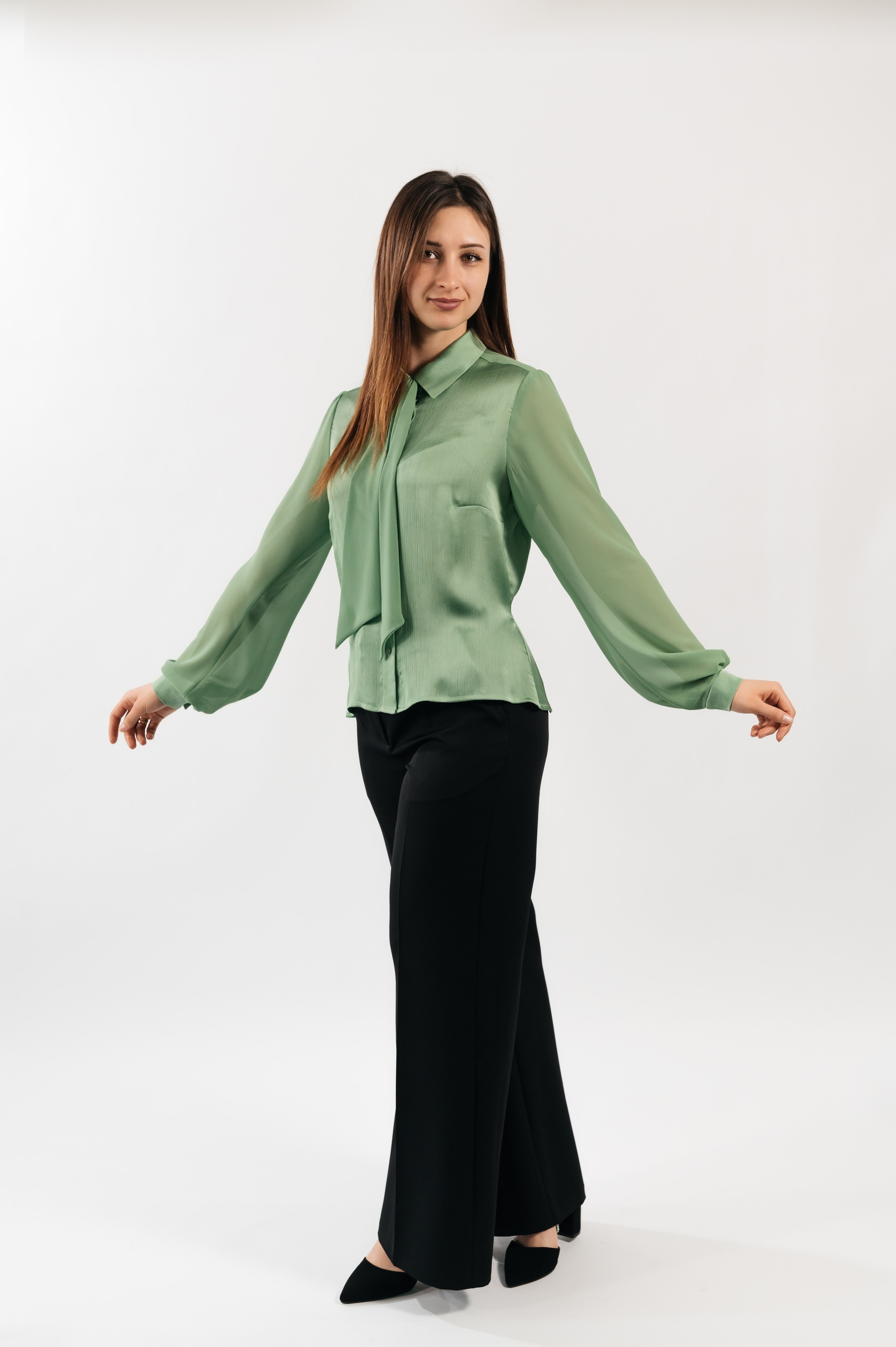 Bluză. Designer vestimentar: elaborarea, proiectarea și confectionare…