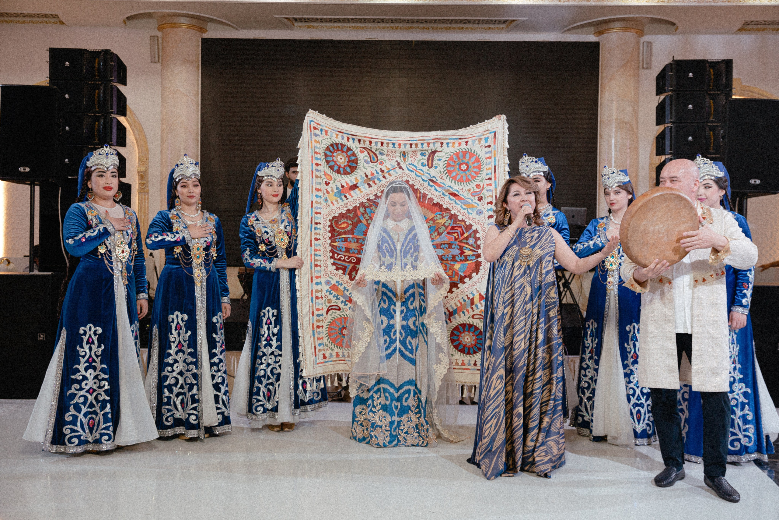 Botir & Zukhra. Главная