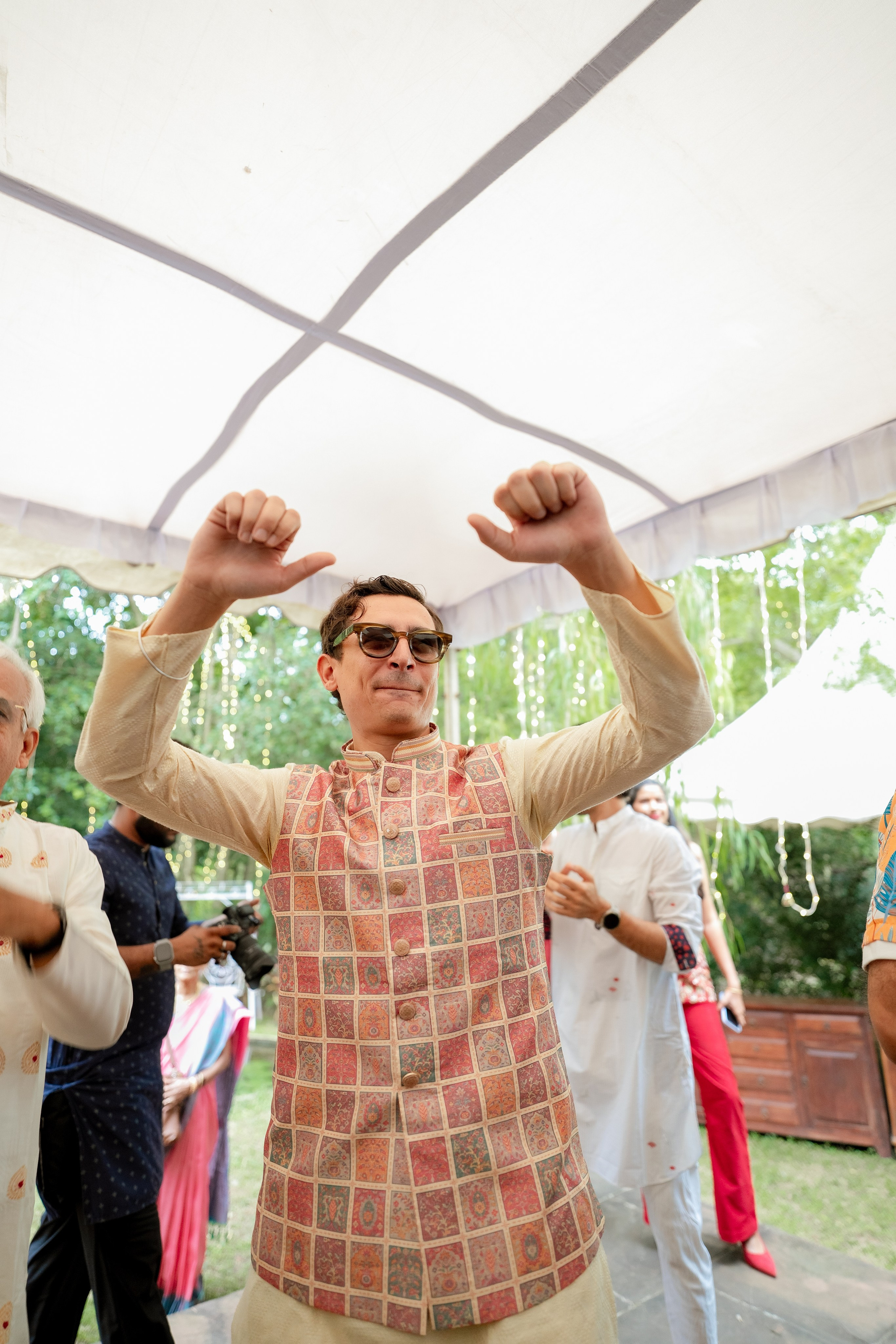 Beach Shaadi! Ft. Aishwarya & Milan. Fine art Wedding Photographers in India & Canada