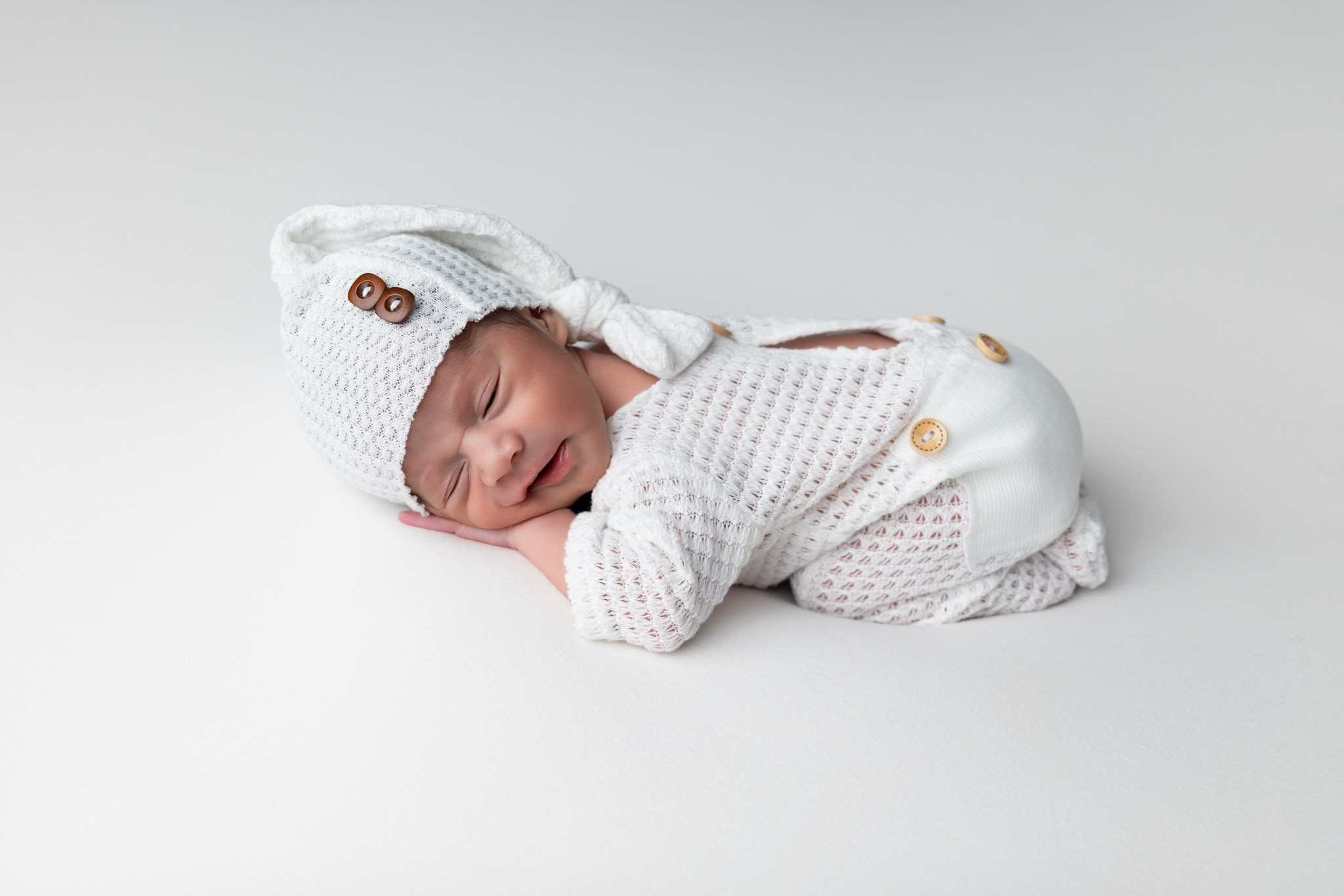 Adriel Newborn Photoshoot. Professional family, maternity & newborn photographer in North Charleston, SC, creating timeless portraits