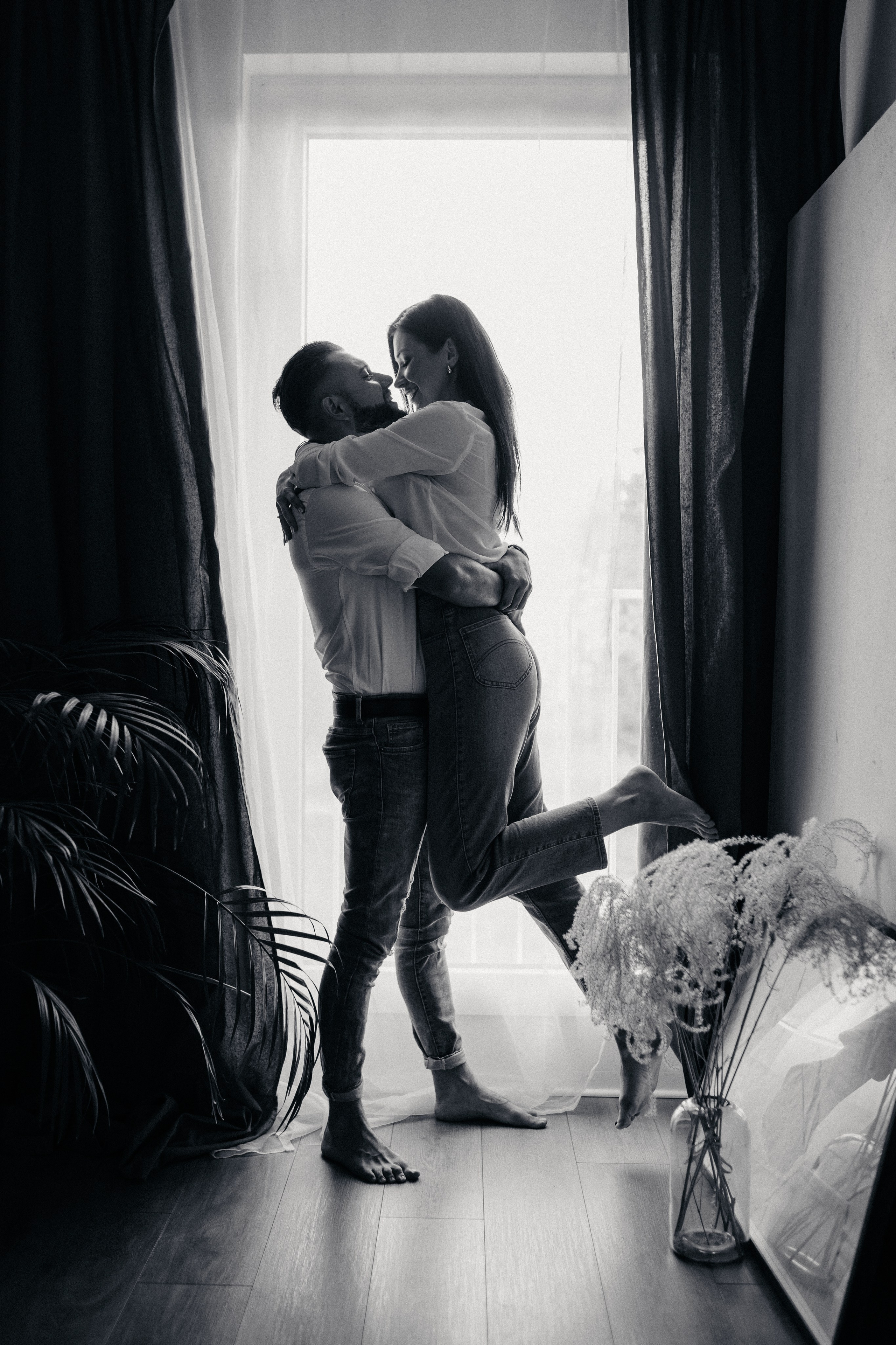 Pełna emocji fotografia sesja rodzinna i love story par zakochanych lifestyle | Natalia Malinowska Fotografia | Augustów Warszawa. Natalia Malinowska Fotografia | Fotograf ślubny i rodzinny Augustów Warszawa