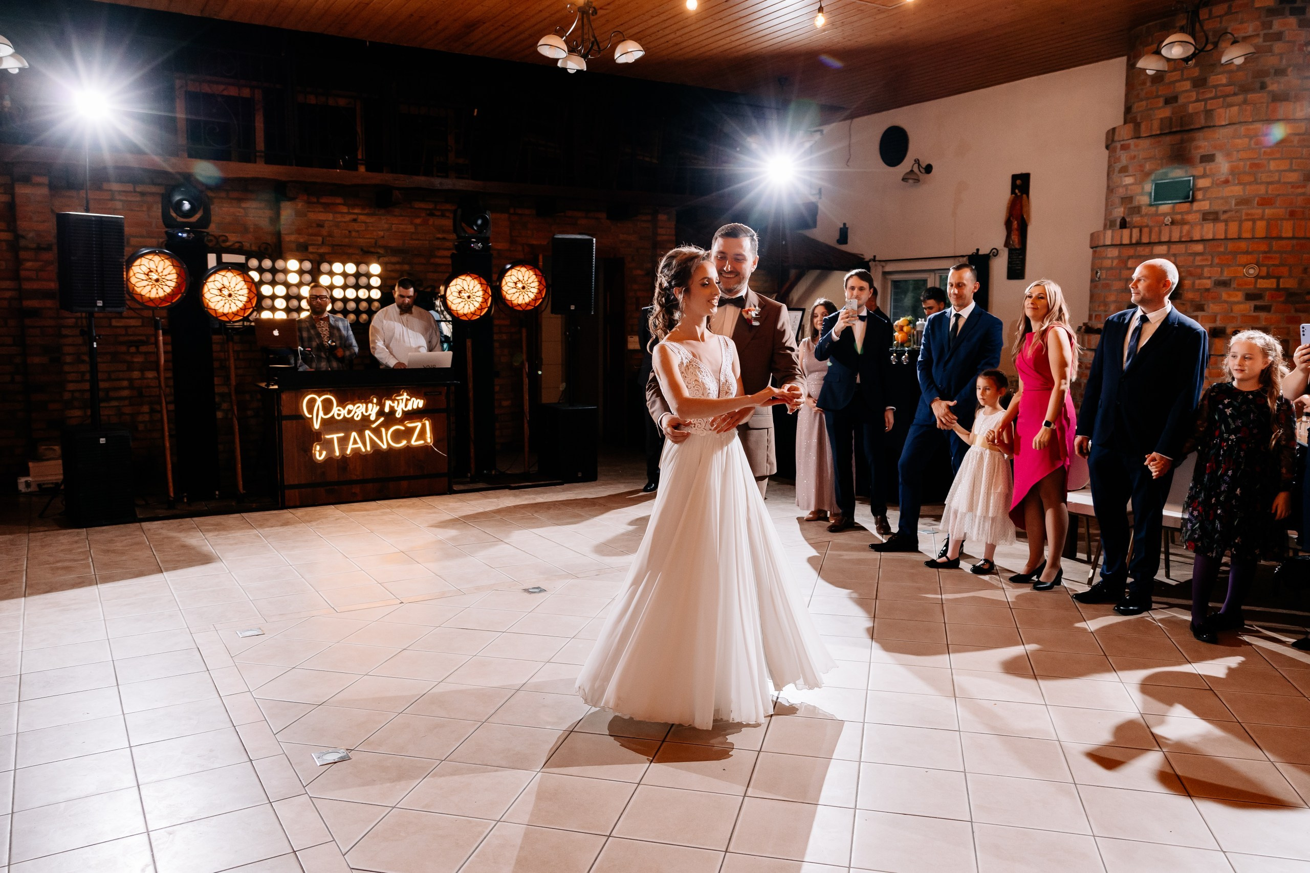 Basia ♡ Bartek. Fotograf Ślubny Warszawa - Sesje Biznesowe Rodzinne Eventy