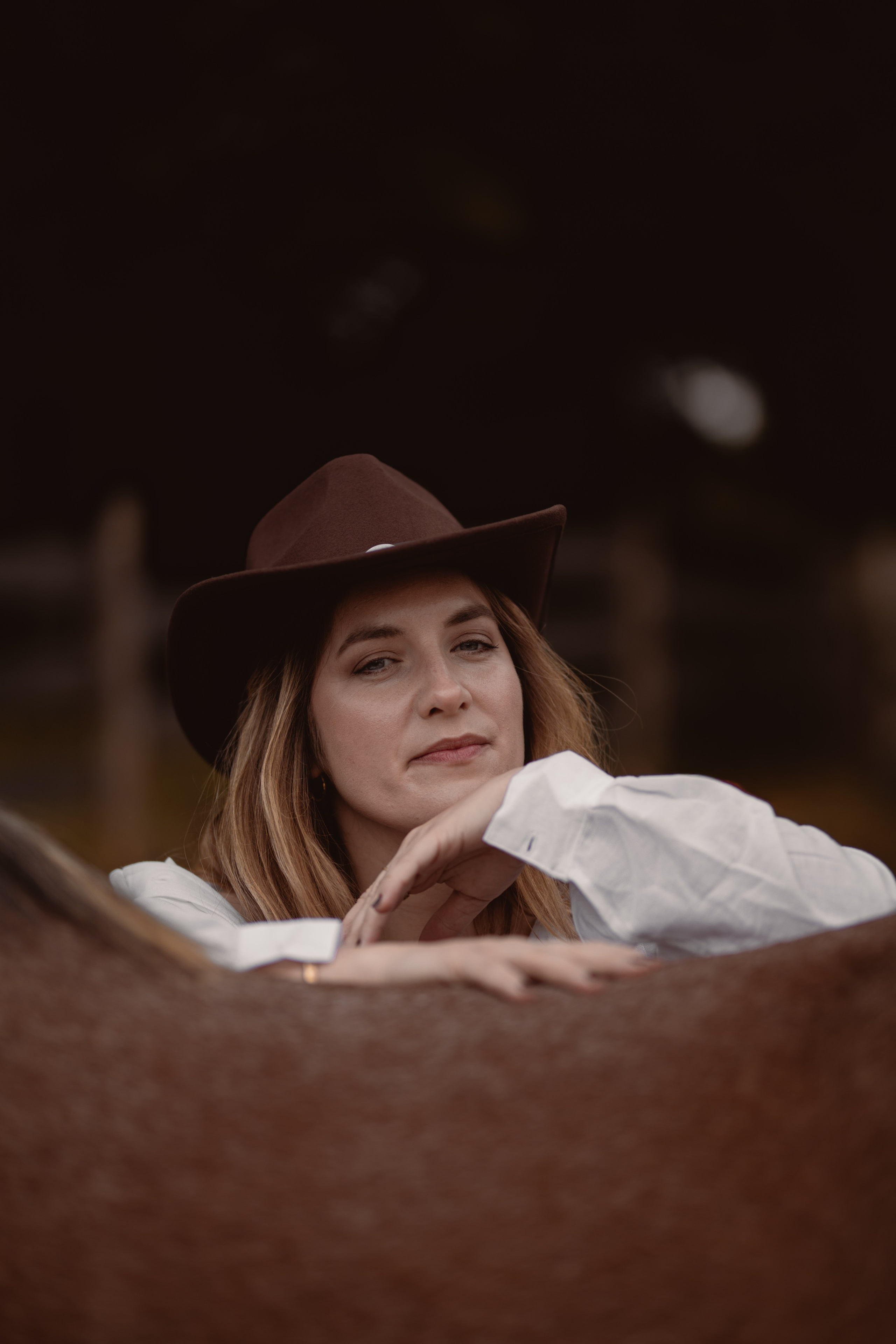 Annah Louwagie — Lifestyle photographer for couples, families & brands | France & worldwide