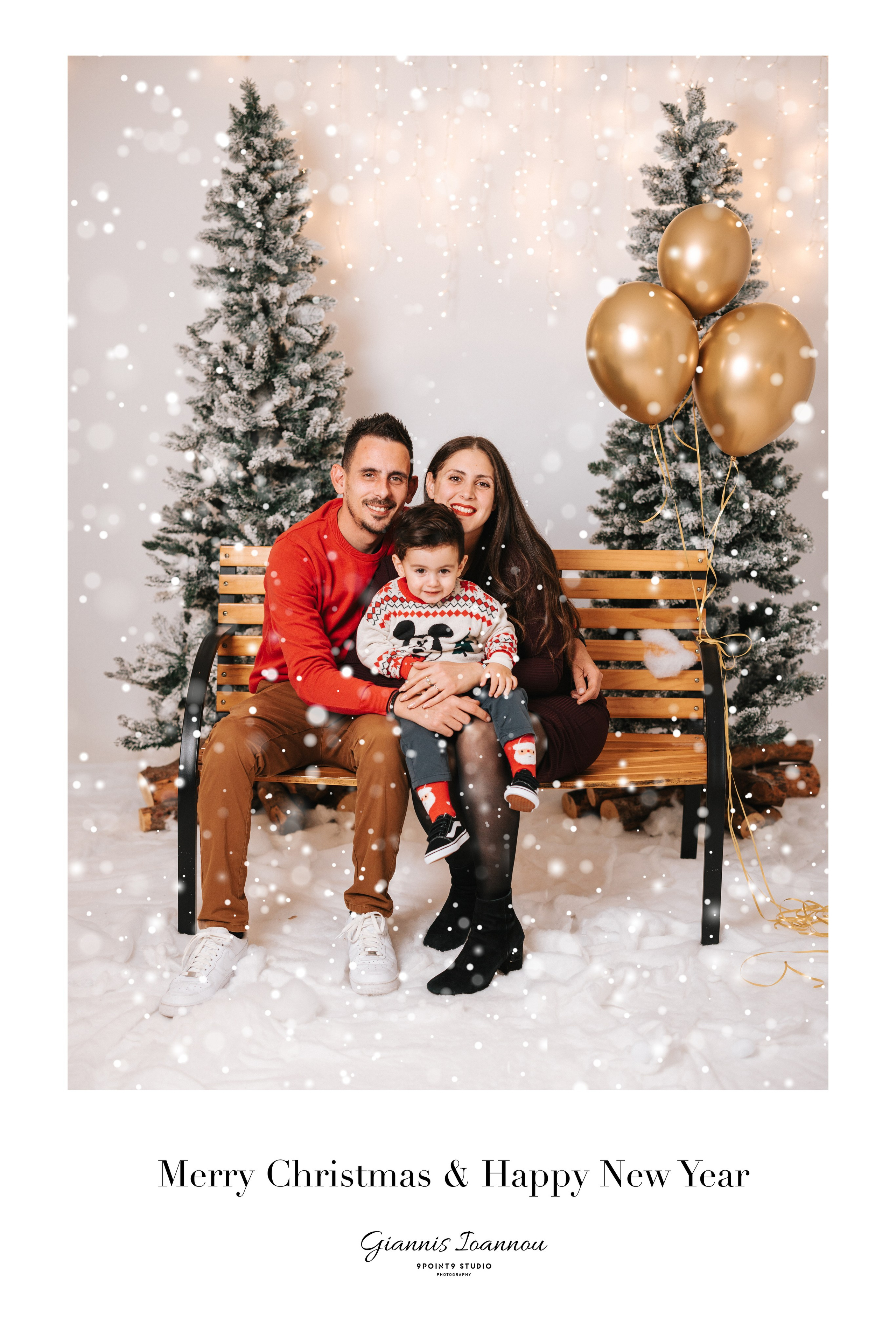 CHRISTMAS SESSIONS. Giannis Ioannou