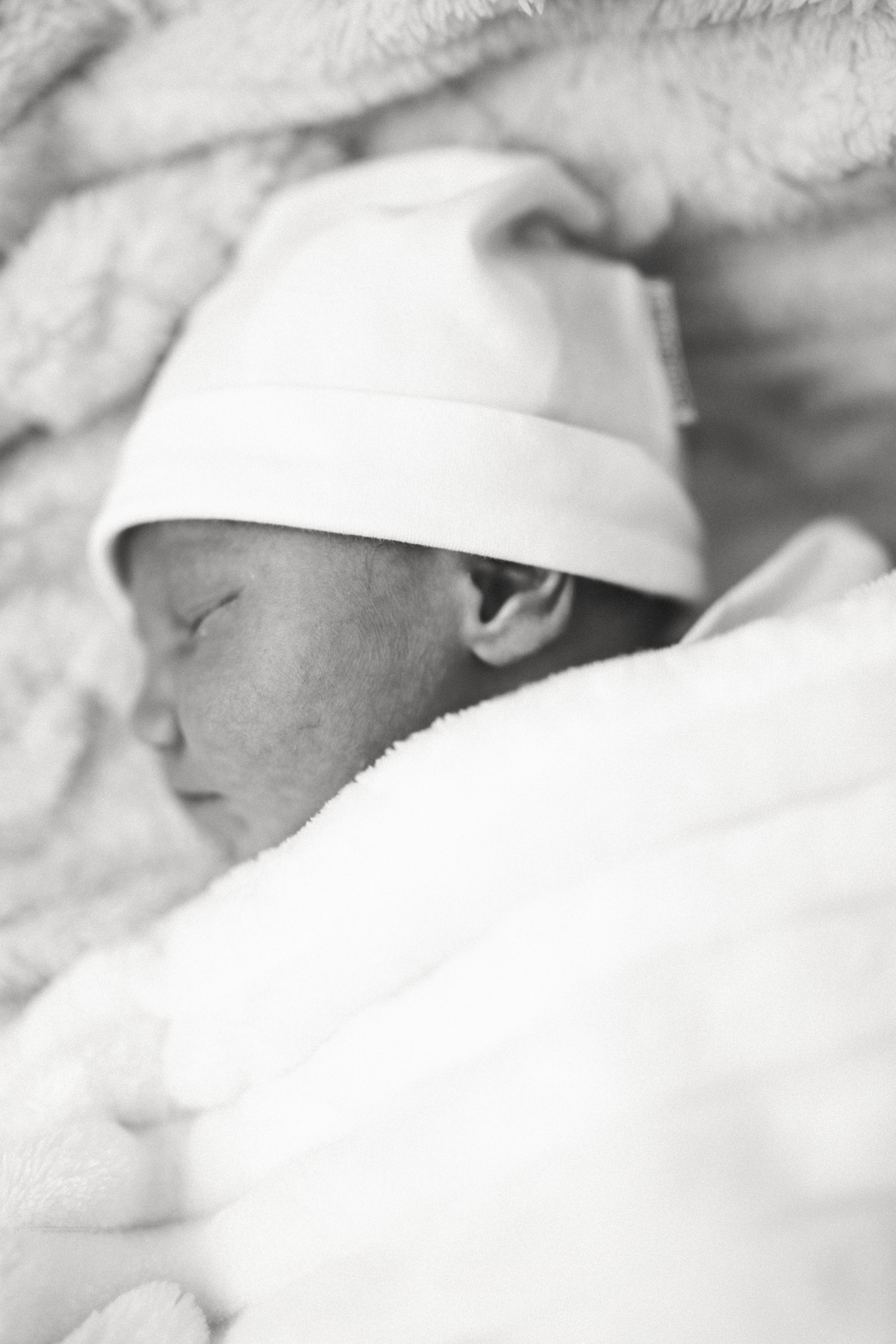 Vaniușa | primele zile de viață. Home