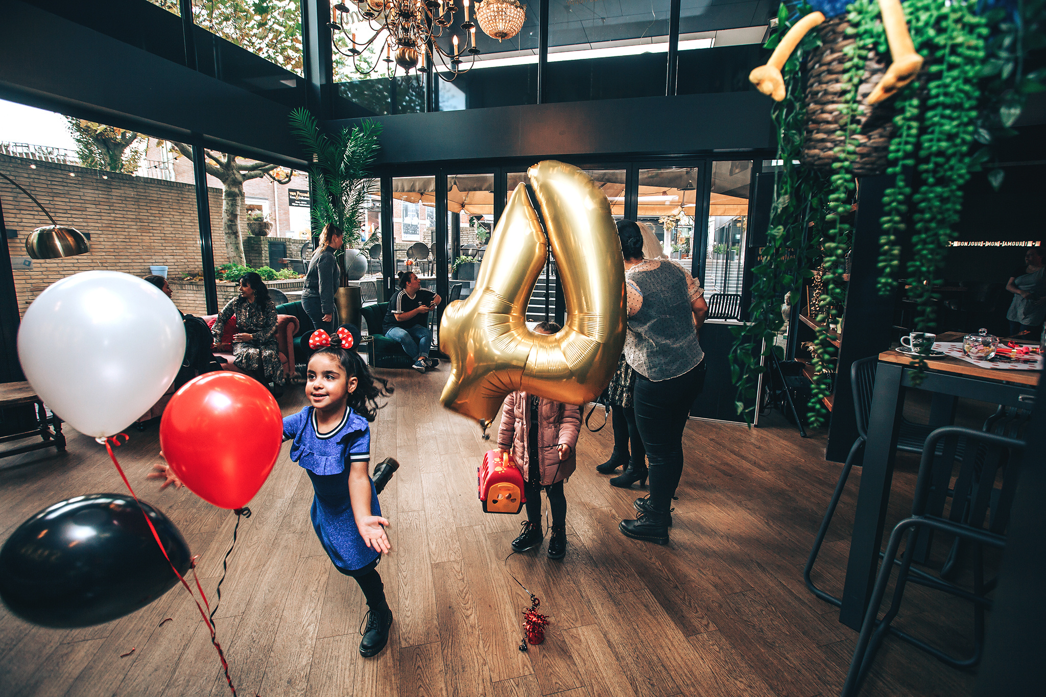 Birthday of Suna ;). Amina Gunenc - bruiloft- en familie fotograaf in Nederland