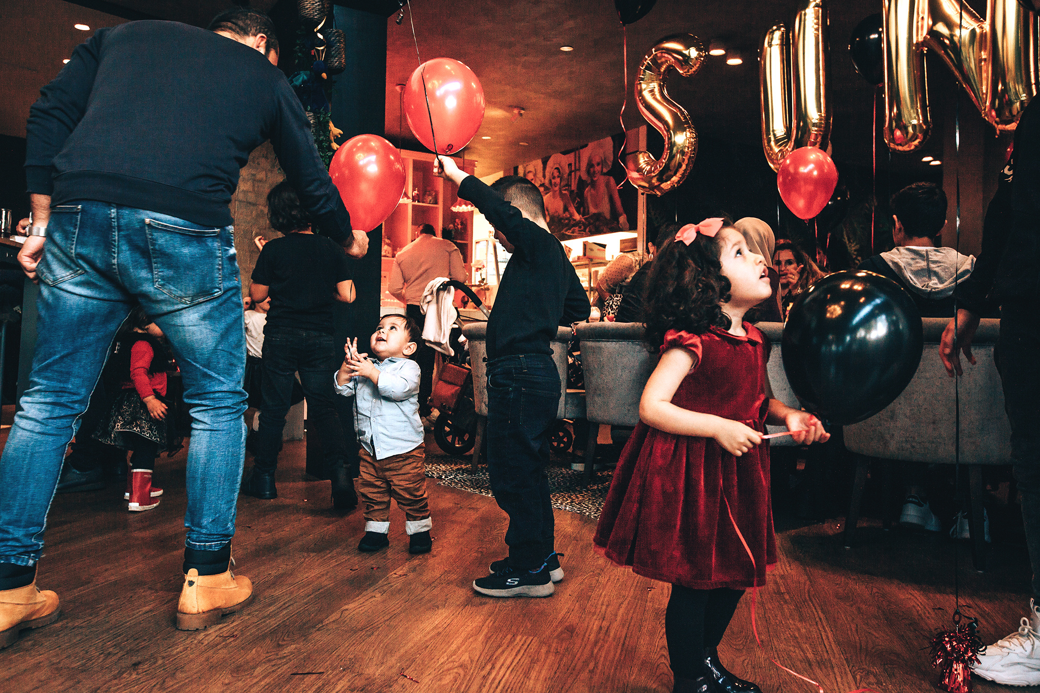 Birthday of Suna ;). Amina Gunenc - bruiloft- en familie fotograaf in Nederland