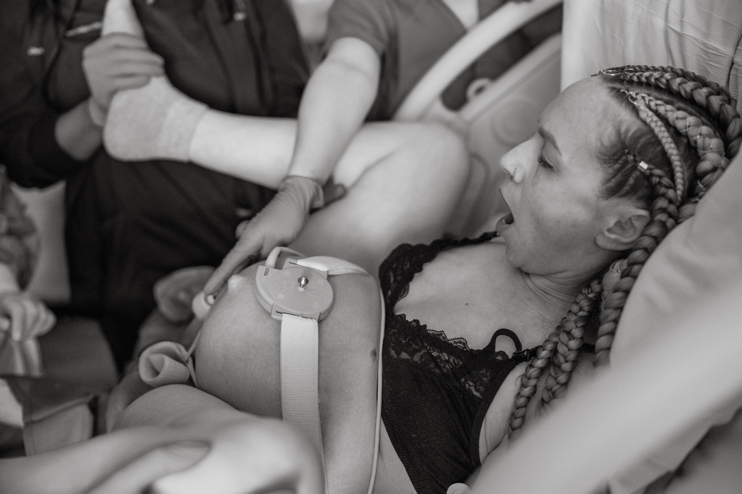 Hospital Birth Photography. Alisa Tant — Family and newborn photographer Bucks County, Montgomery county, Philadelphia, NJ
