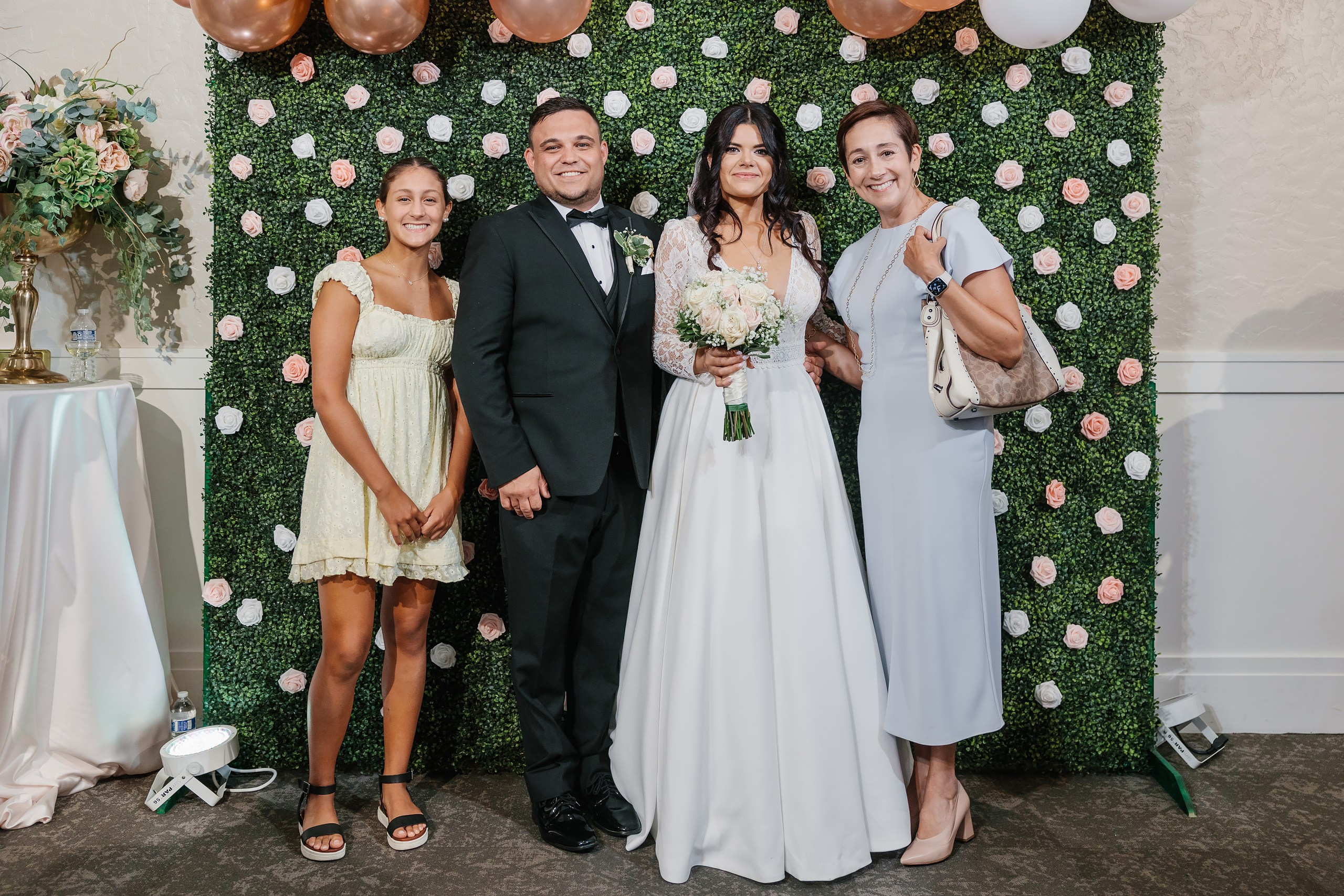 31.08.2024 Wedding. Wedding family event photographer in Chicago Nick Yushevich