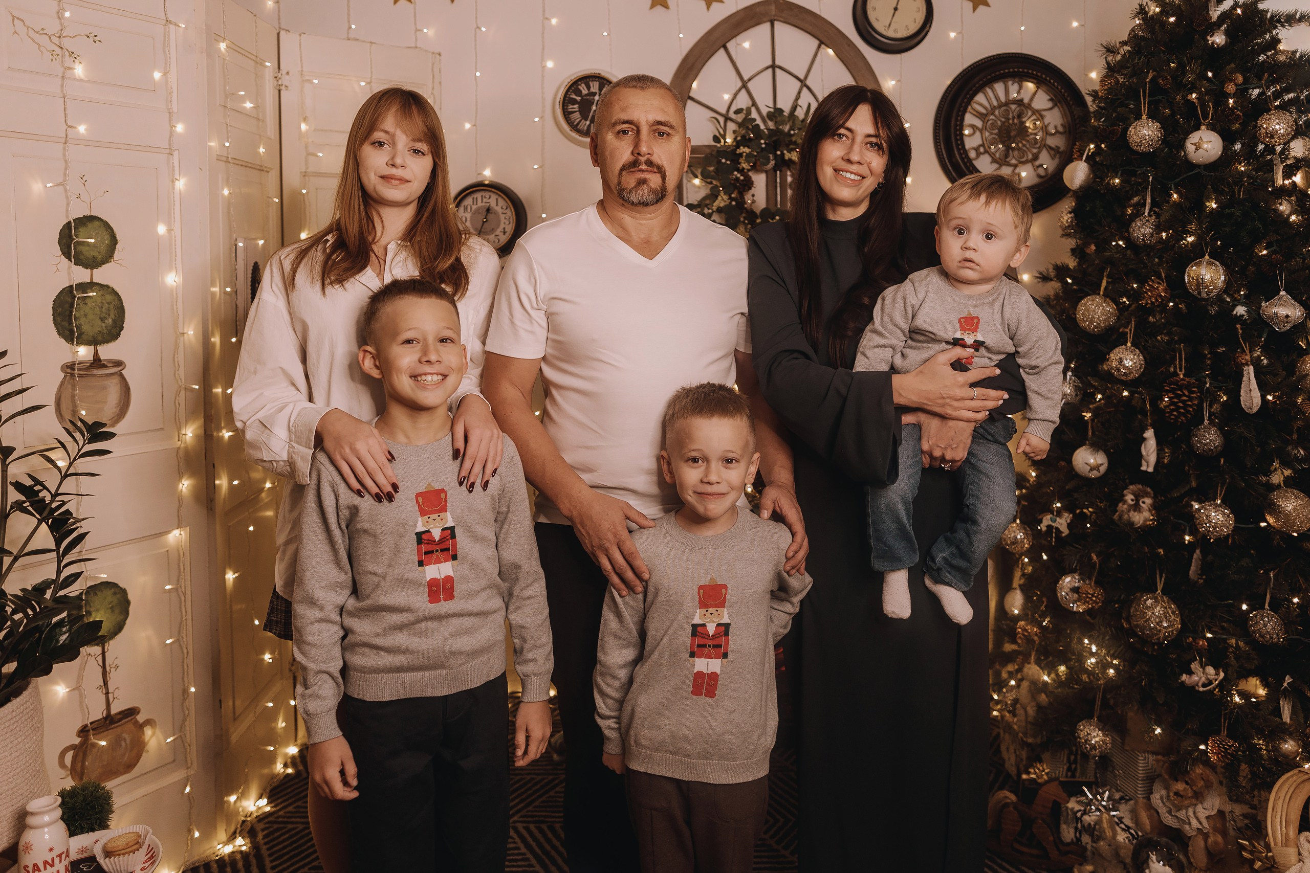 26.11.2023 Christmas Photoshoot. Wedding family event photographer in Chicago Nick Yushevich