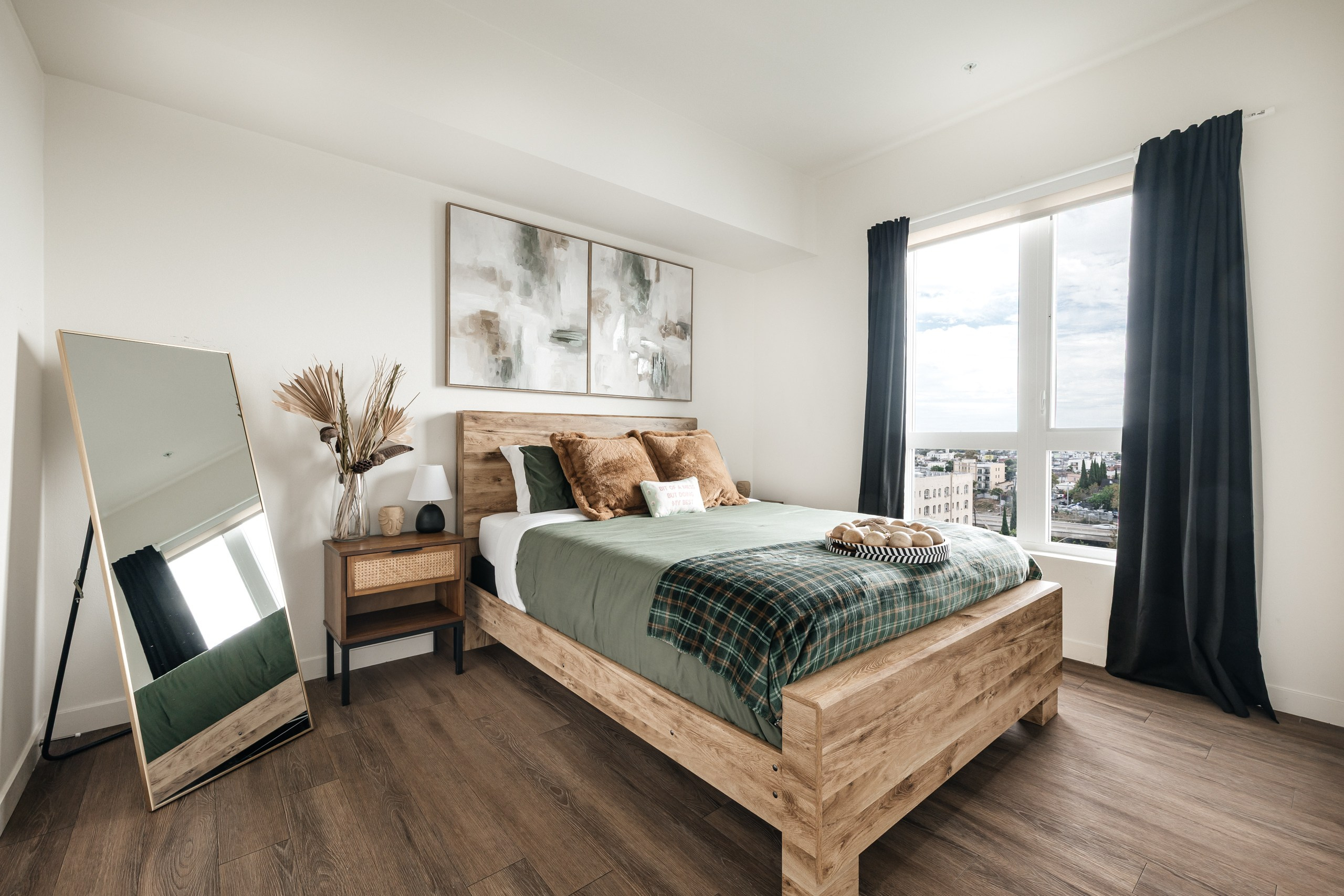 Longpre Apartments. Photographer Andrei White
