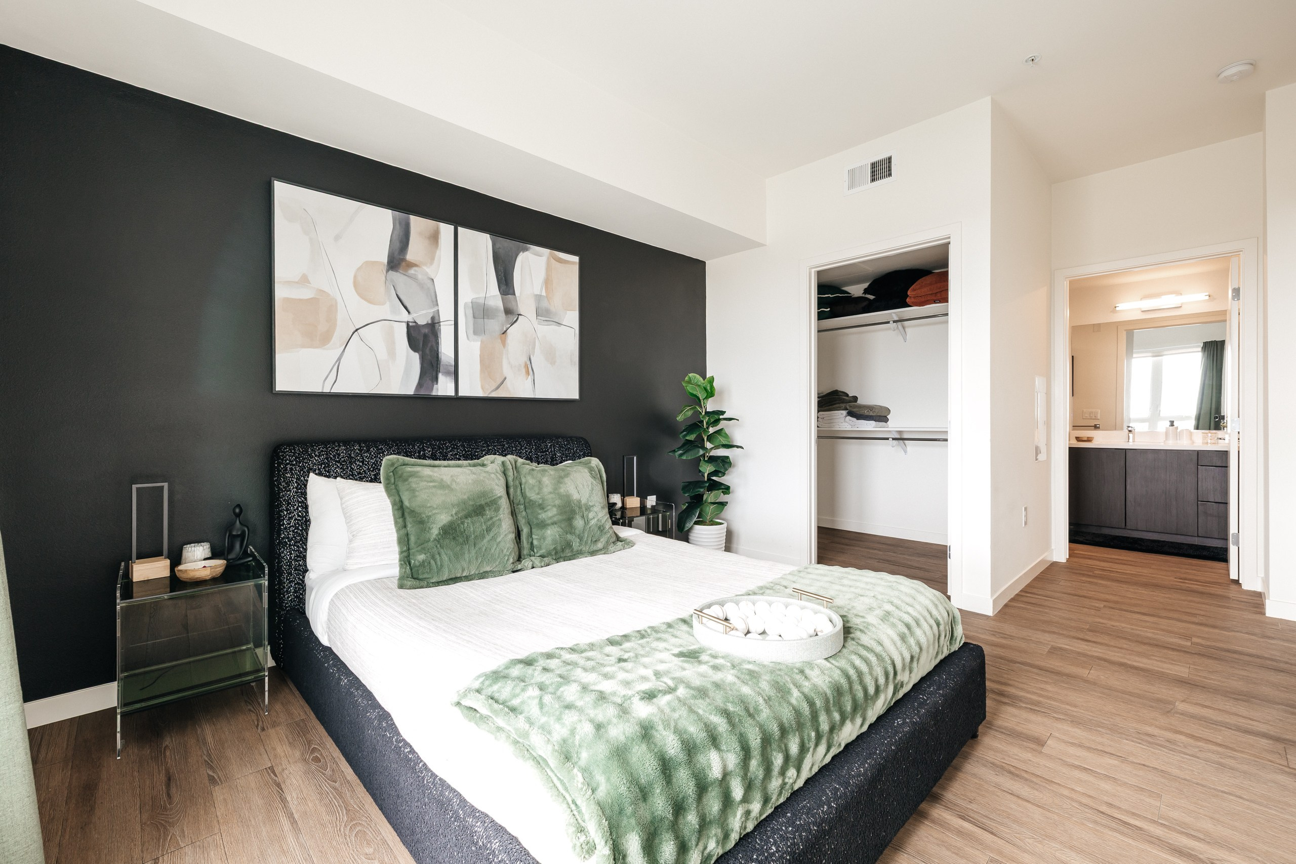 Longpre Apartments. Photographer Andrei White