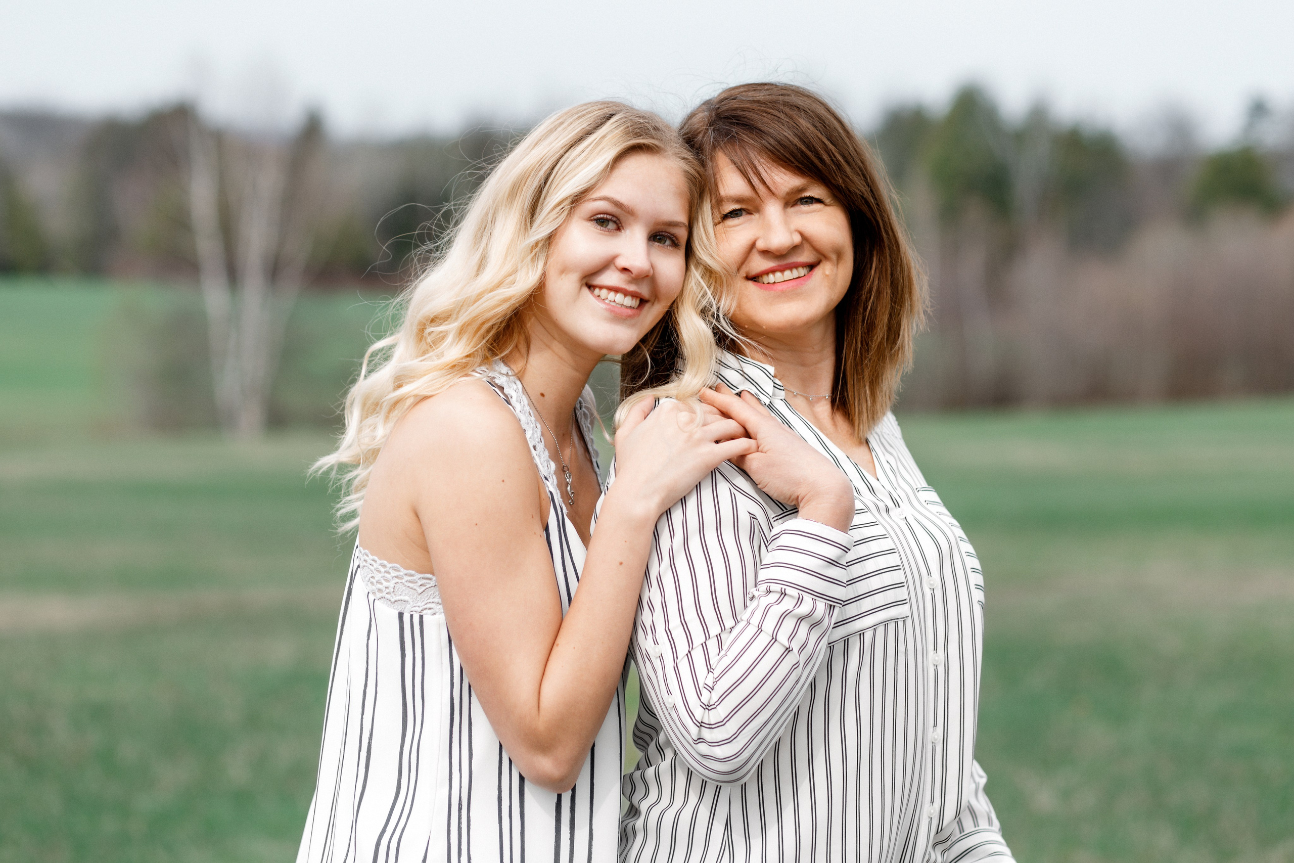 Natalie and Lisa. Eugenia Guryev Photography | Portrait & Family Photographer in Moncton, New Brunswick