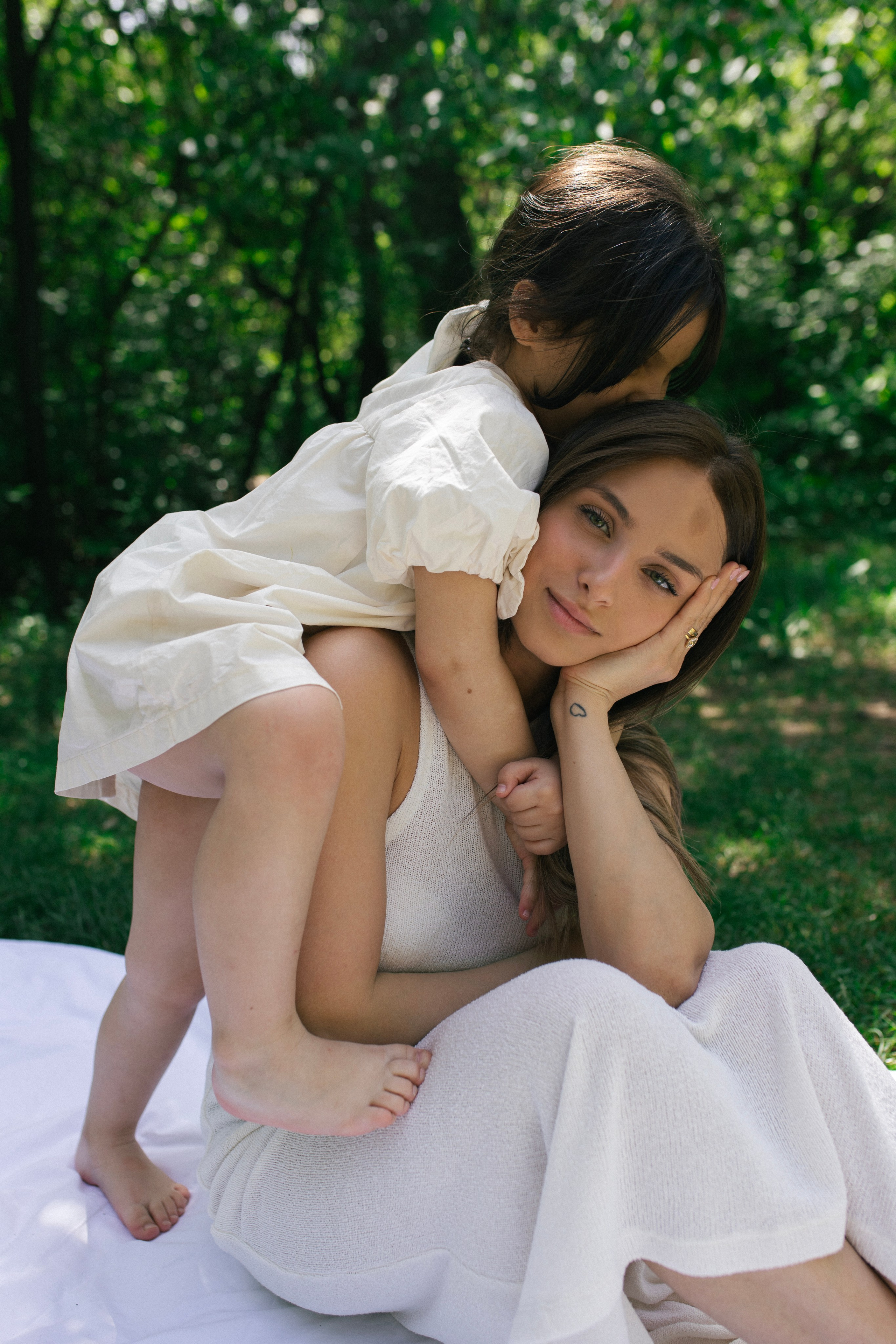 Tamta and Nita. Psuturie Photographer NYC