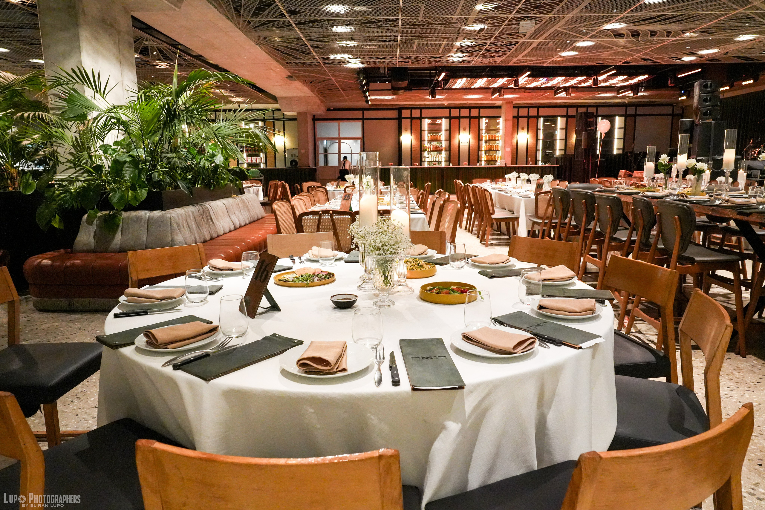 ראשי. לופו צלמים — צילום חתונות ואירועים