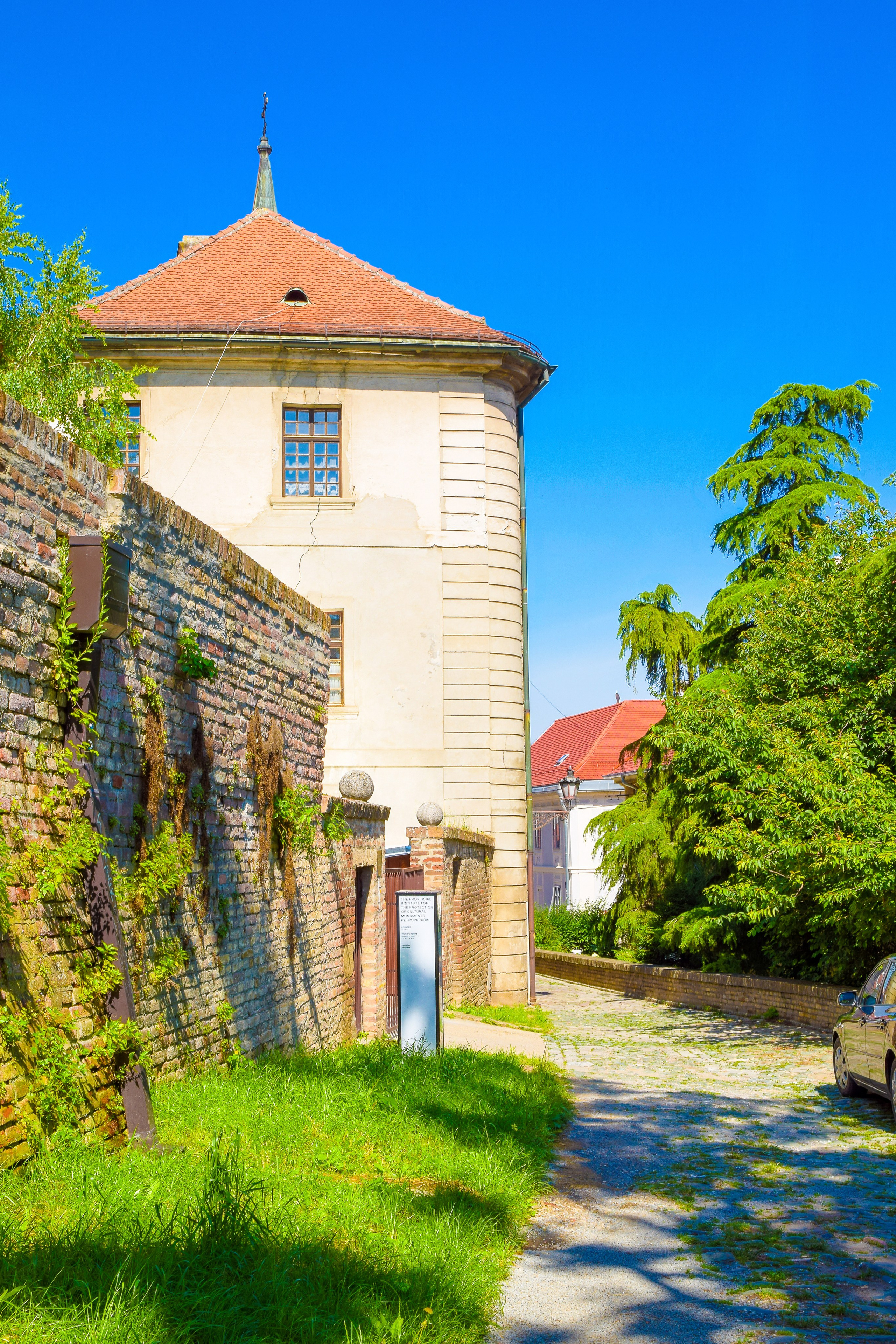 Петроварадин - галерија на продају. Викторија Федосеенко, фотограф у Србији