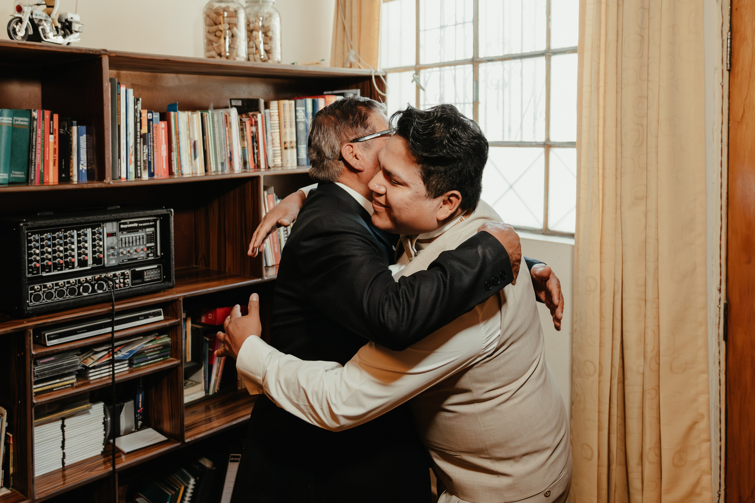 VANESSA + FRANKLIN BODA RELIGIOSA. Studio KVTA | Fotografía y Video de Bodas en Arequipa