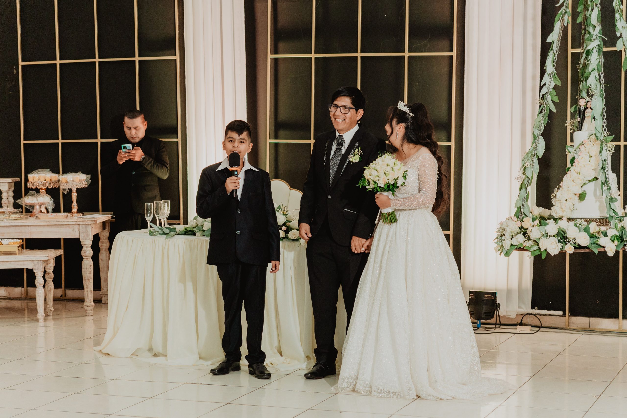 FERNANDO + MARIBEL | BODA RELIGIOSA. Studio KVTA | Fotografía y Video de Bodas en Arequipa