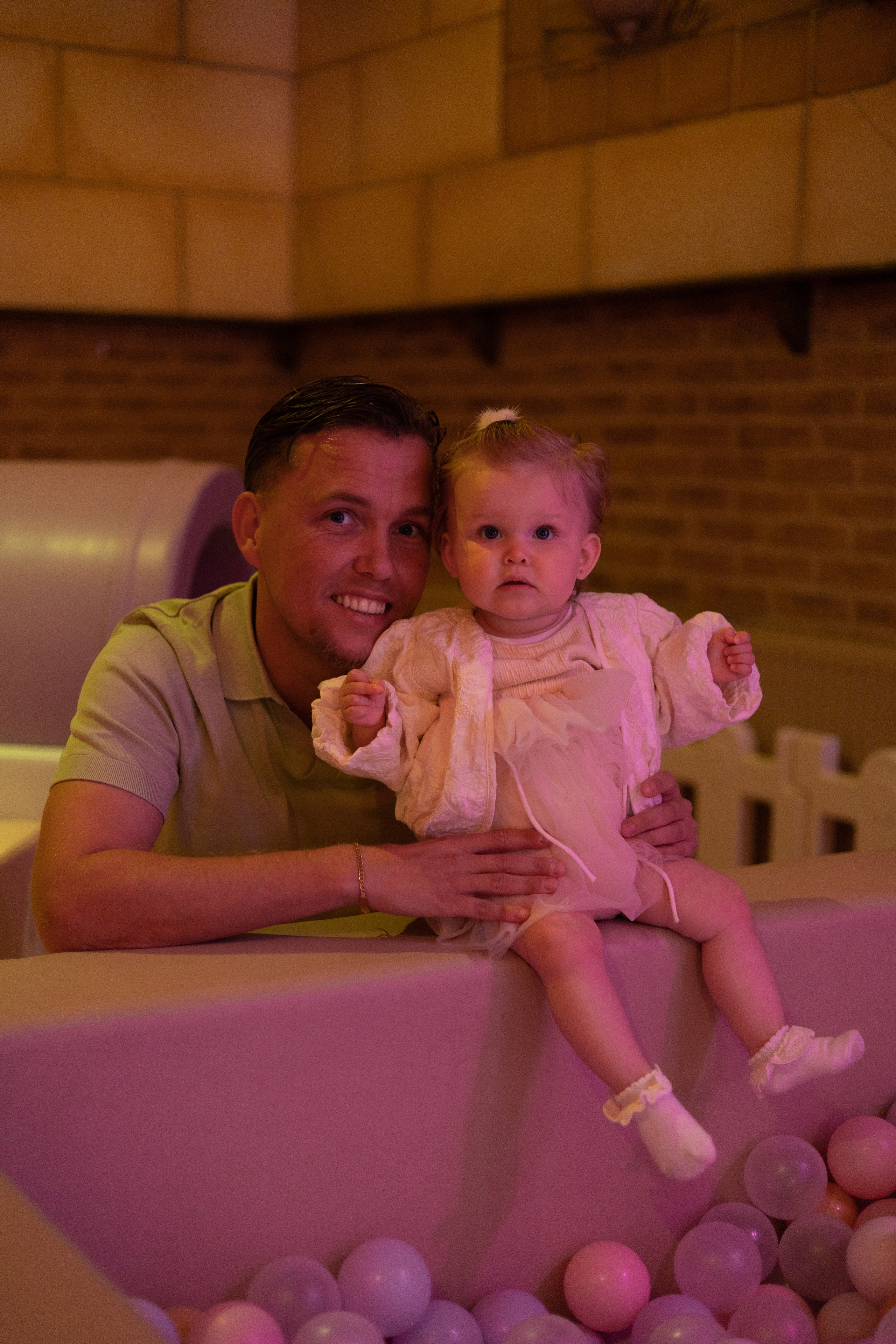 1 st Birthday. Portrait and Family Photographer in Netherlands