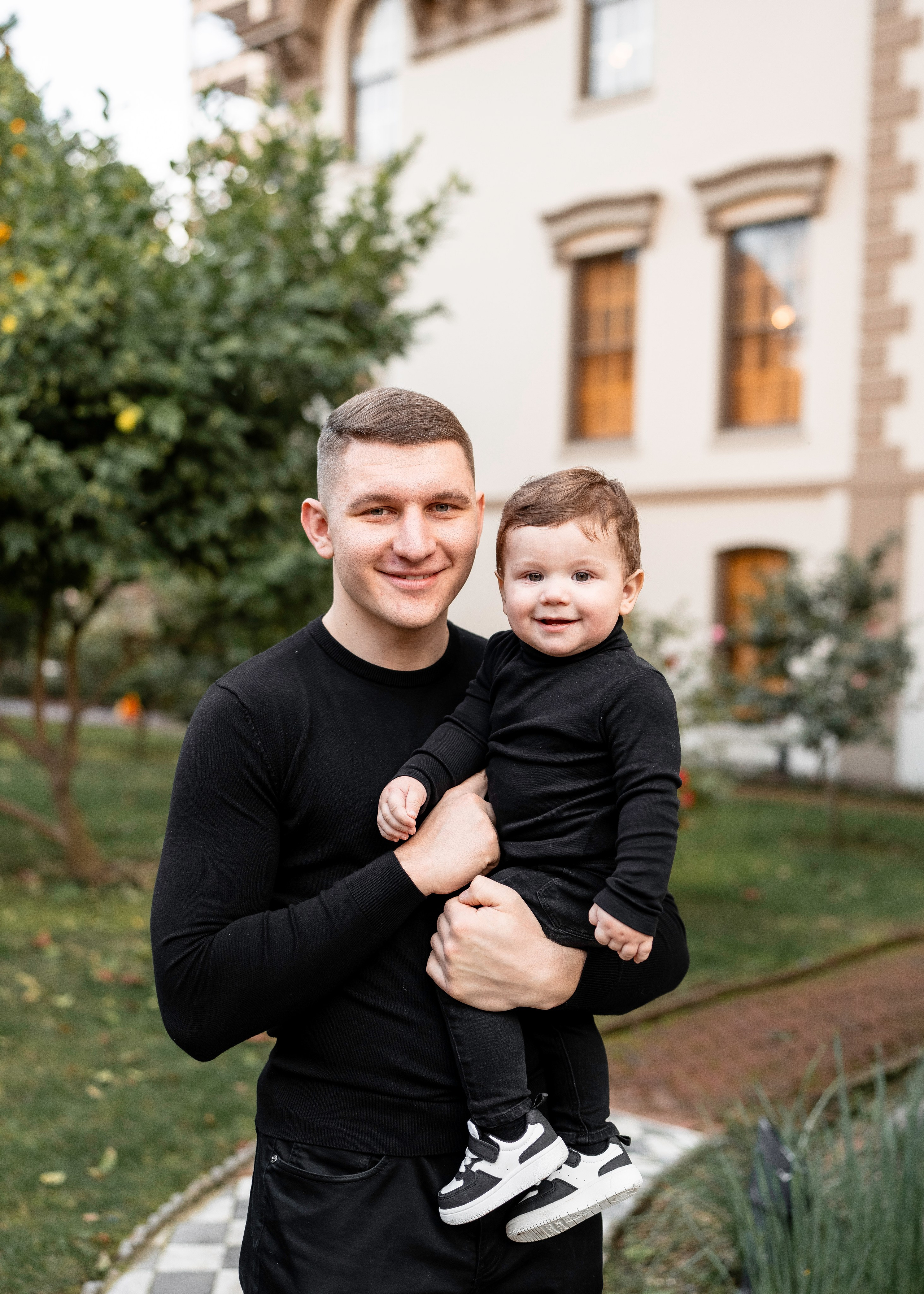 Artem, Nadia & Elisha. Family photographer in Sacramento | Sofia Pavenko