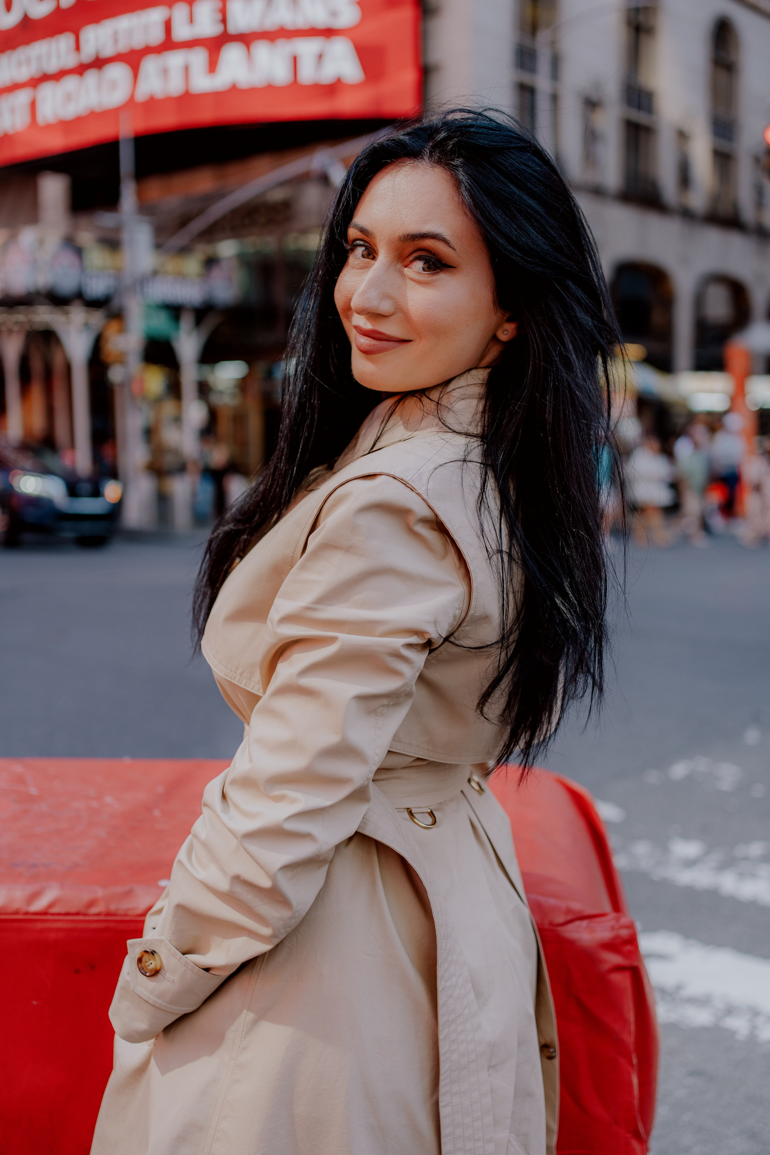 Madalina. Videographer and photographer in New York // MAKAROV.VIDEO