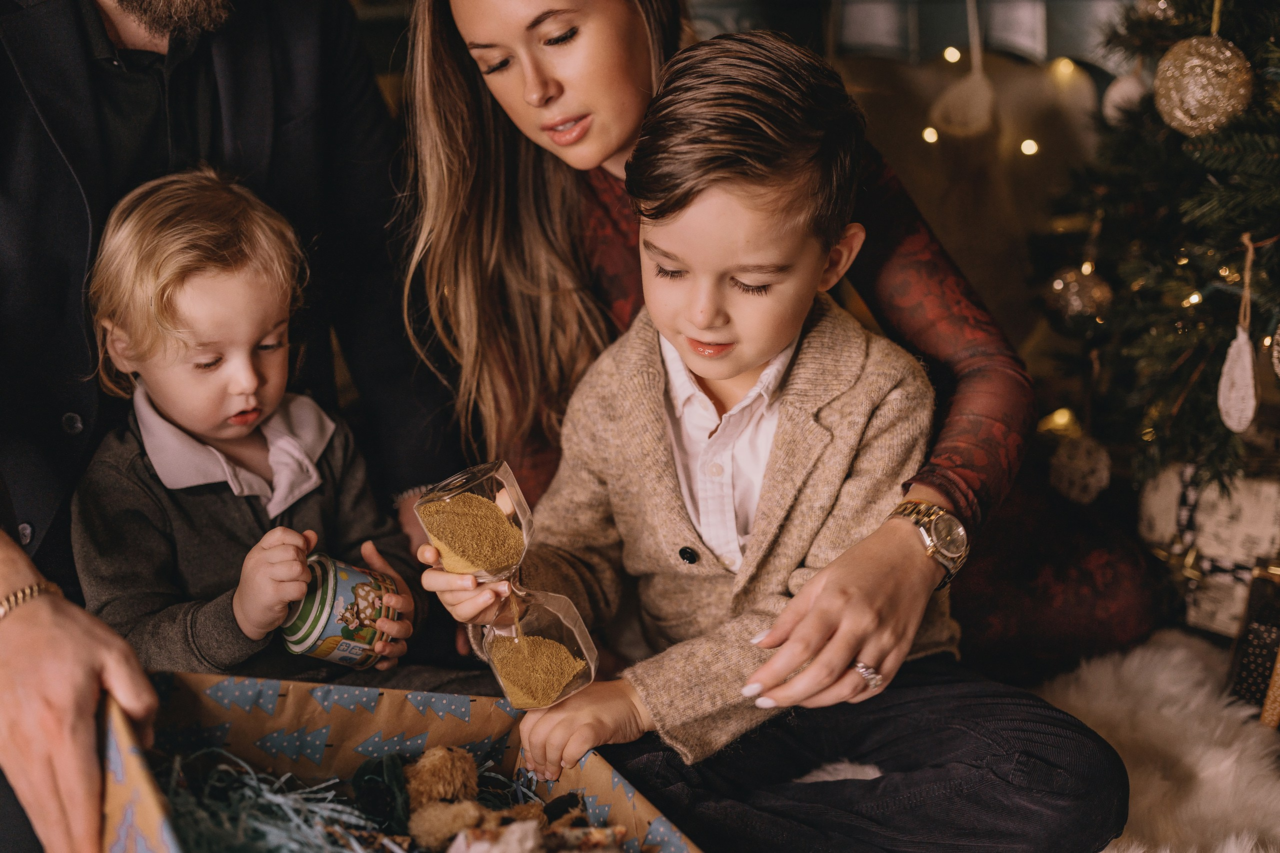 11.16.2025 Christmas Photoshoot. Wedding family event photographer in Chicago Nick Yushevich