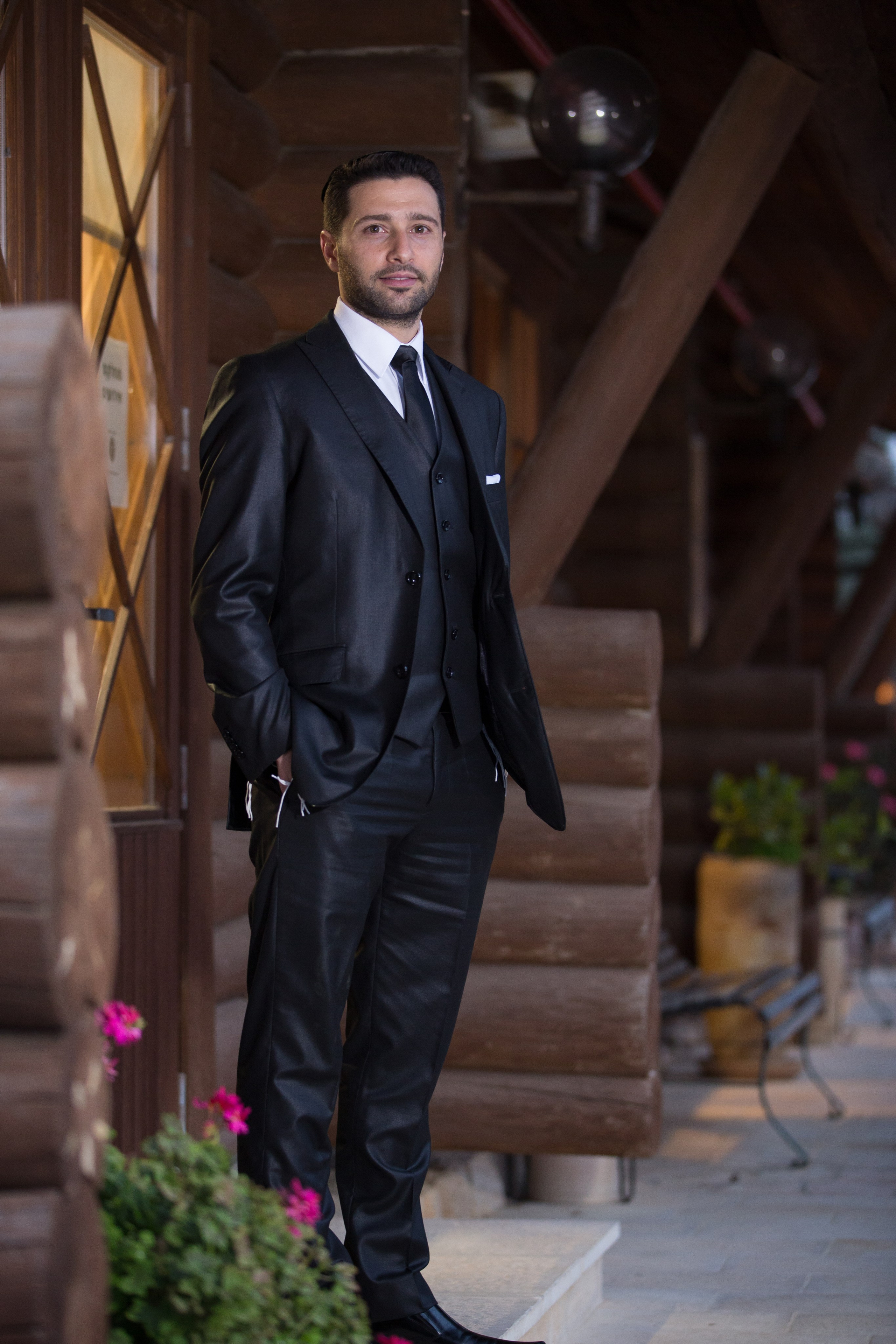 Hedva & Avi. Wedding and events photographers Studio Shalom