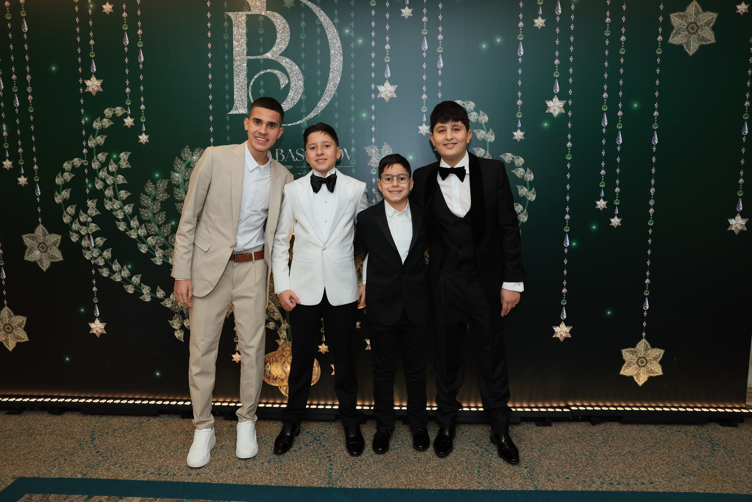 DANIEL. Фотографы на свадьбы и мероприятия Студия «Шалом»