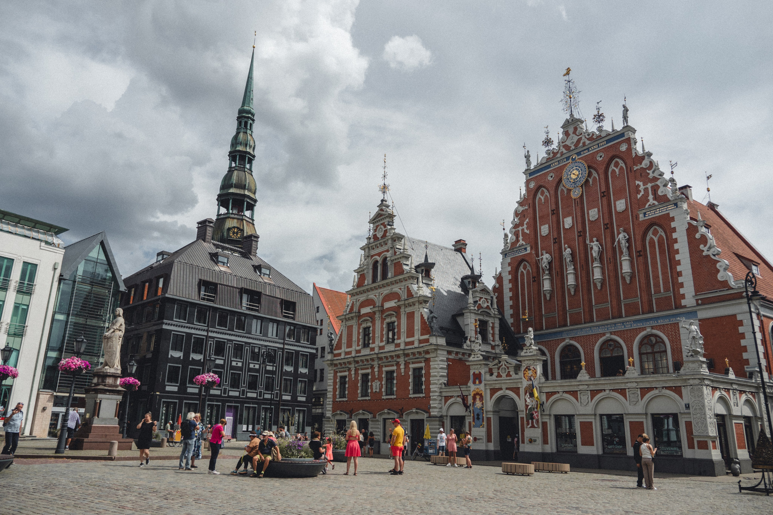 Voyage à Riga. Photographe sur Cote d’Azur. Portraits de familles, couples, enfants, événements