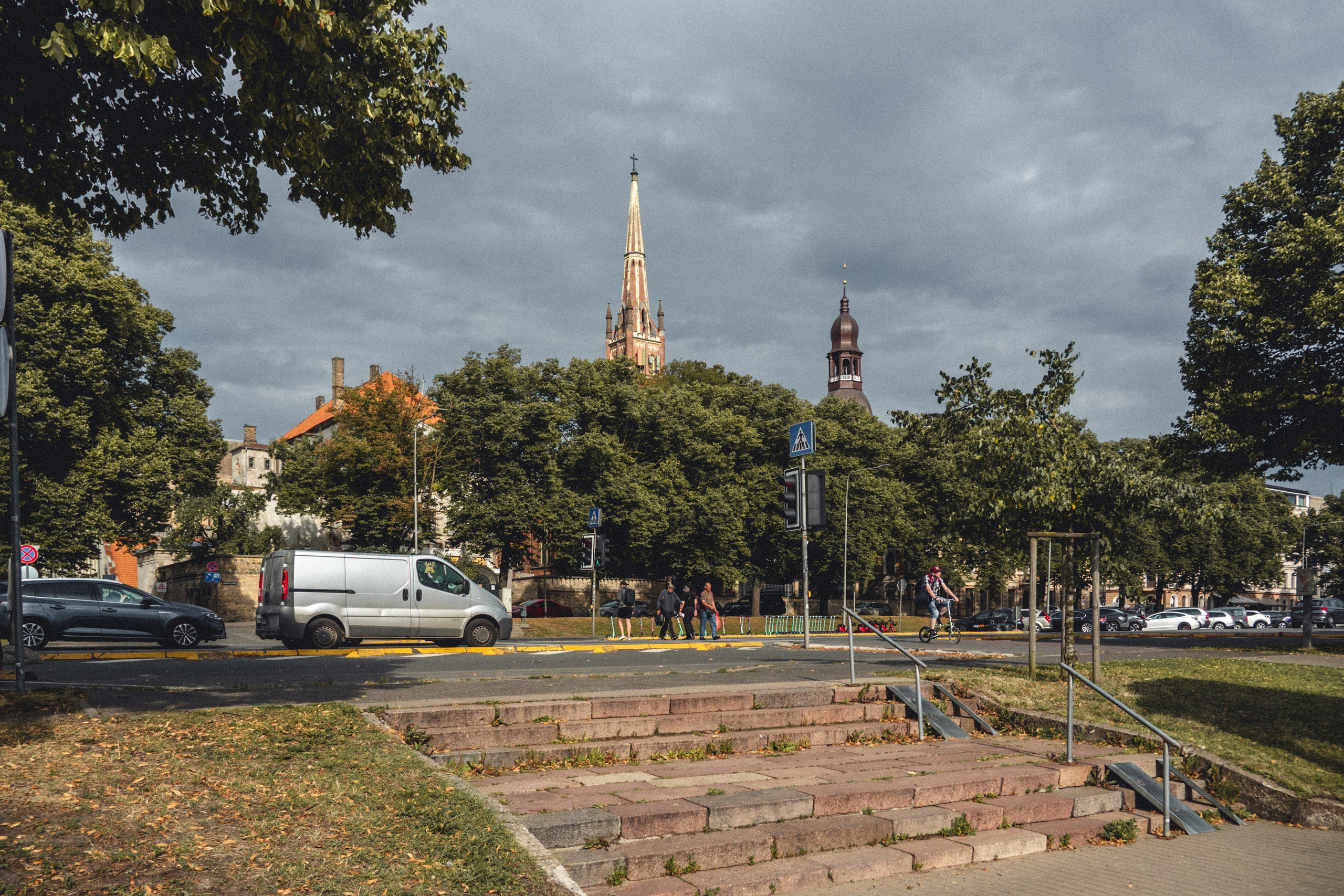 Voyage à Riga. Photographe sur Cote d’Azur. Portraits de familles, couples, enfants, événements