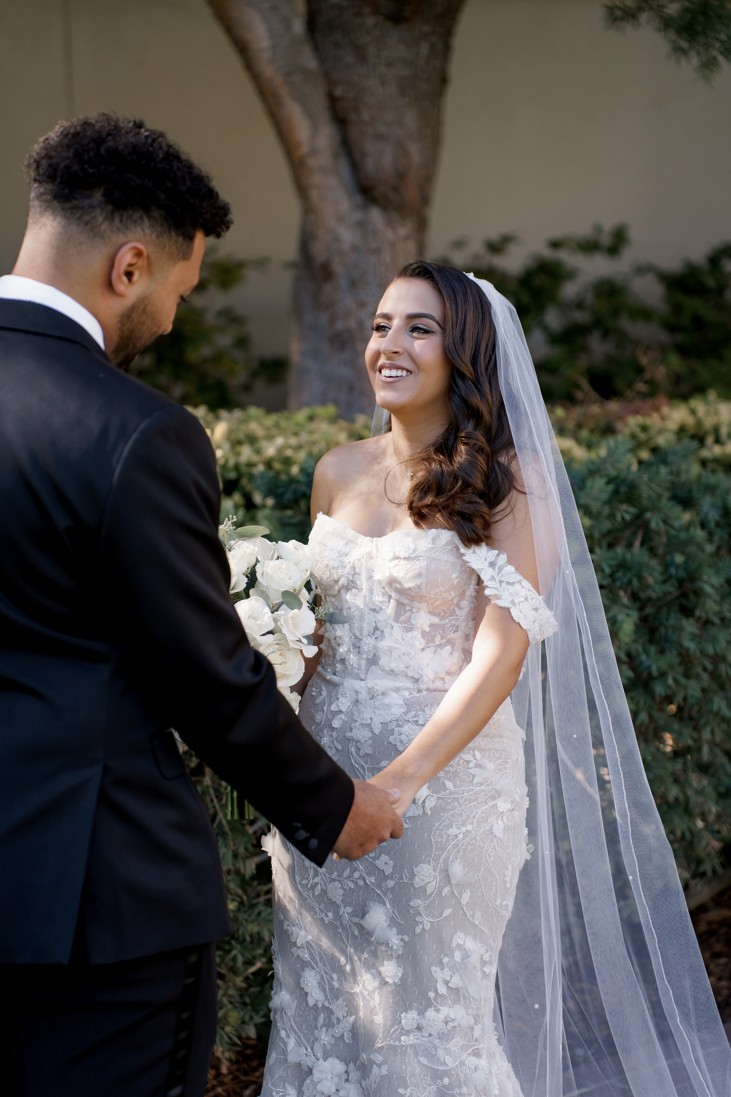 Luxury wedding photography & videography for stylish couple 📸 VovaChi. Wedding photographer and videographer New York | New Jersey