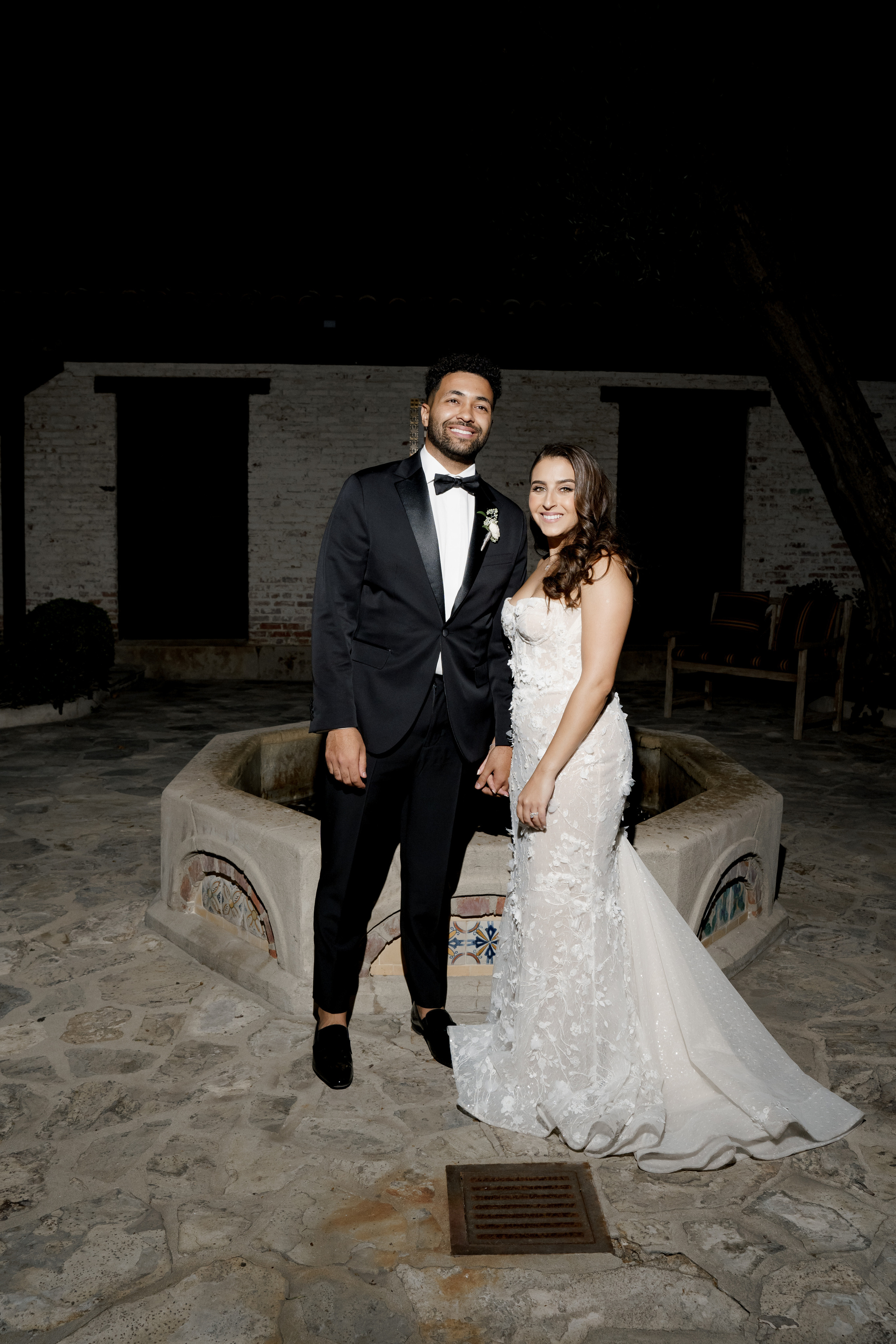 Luxury wedding photography & videography for stylish couple 📸 VovaChi. Wedding photographer and videographer New York | New Jersey