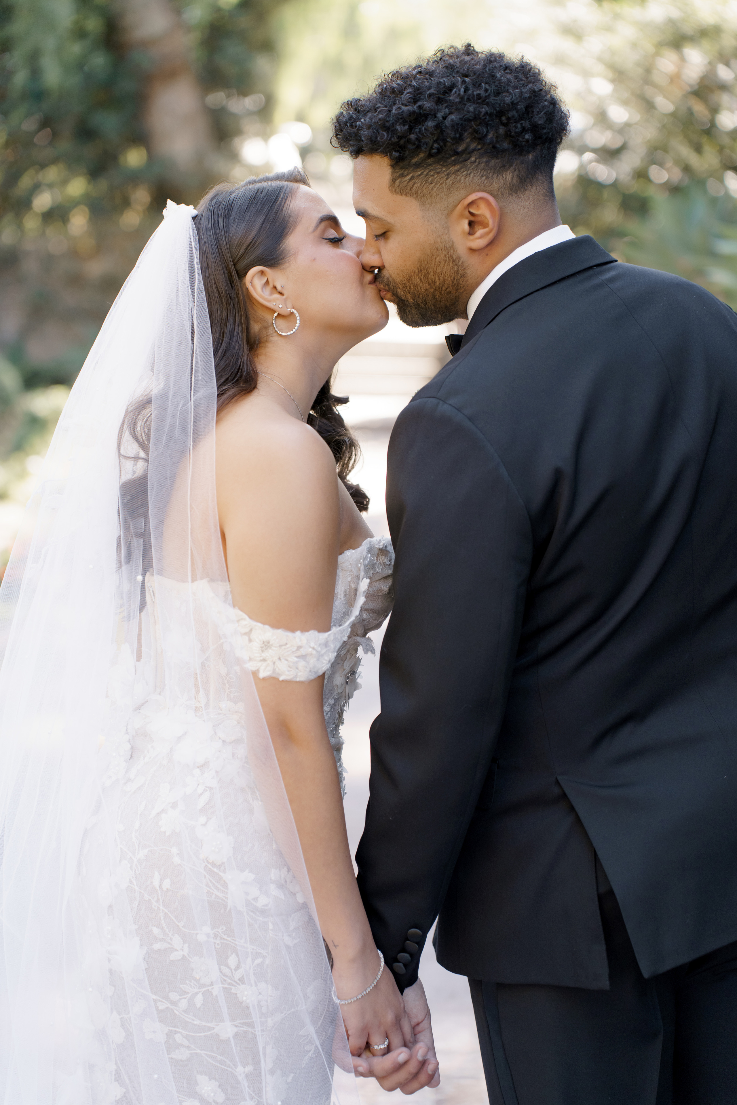 Luxury wedding photography & videography for stylish couple 📸 VovaChi. Wedding photographer and videographer New York | New Jersey