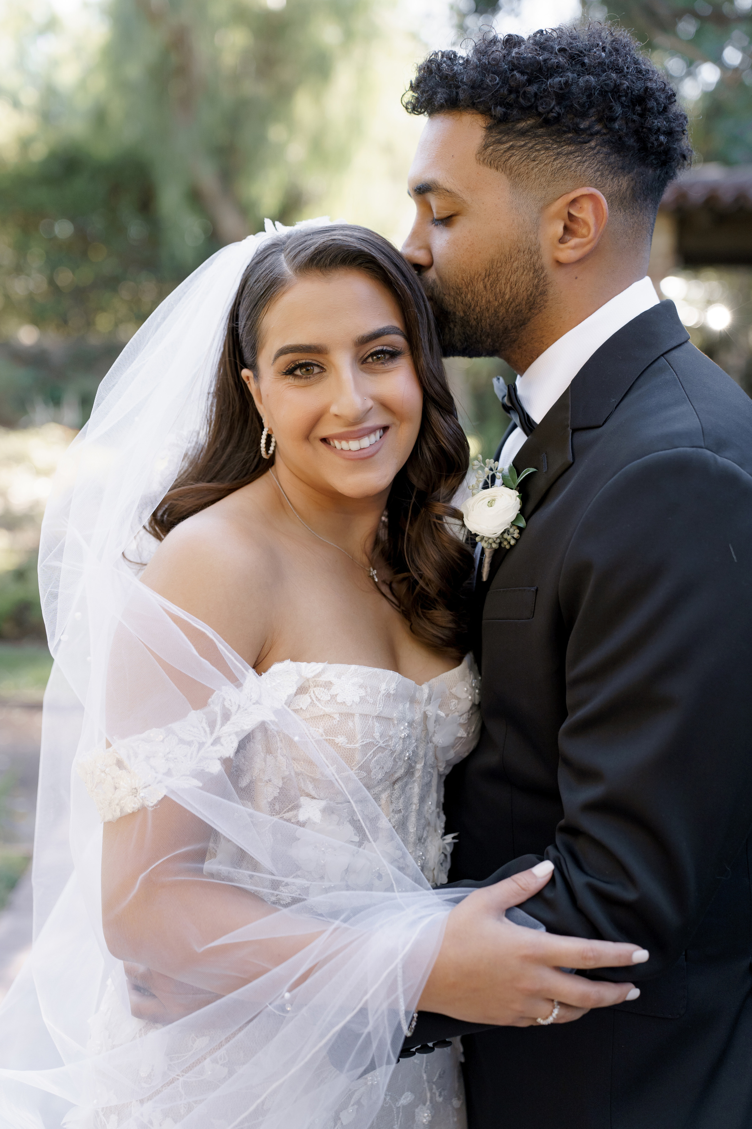 Luxury wedding photography & videography for stylish couple 📸 VovaChi. Wedding photographer and videographer New York | New Jersey