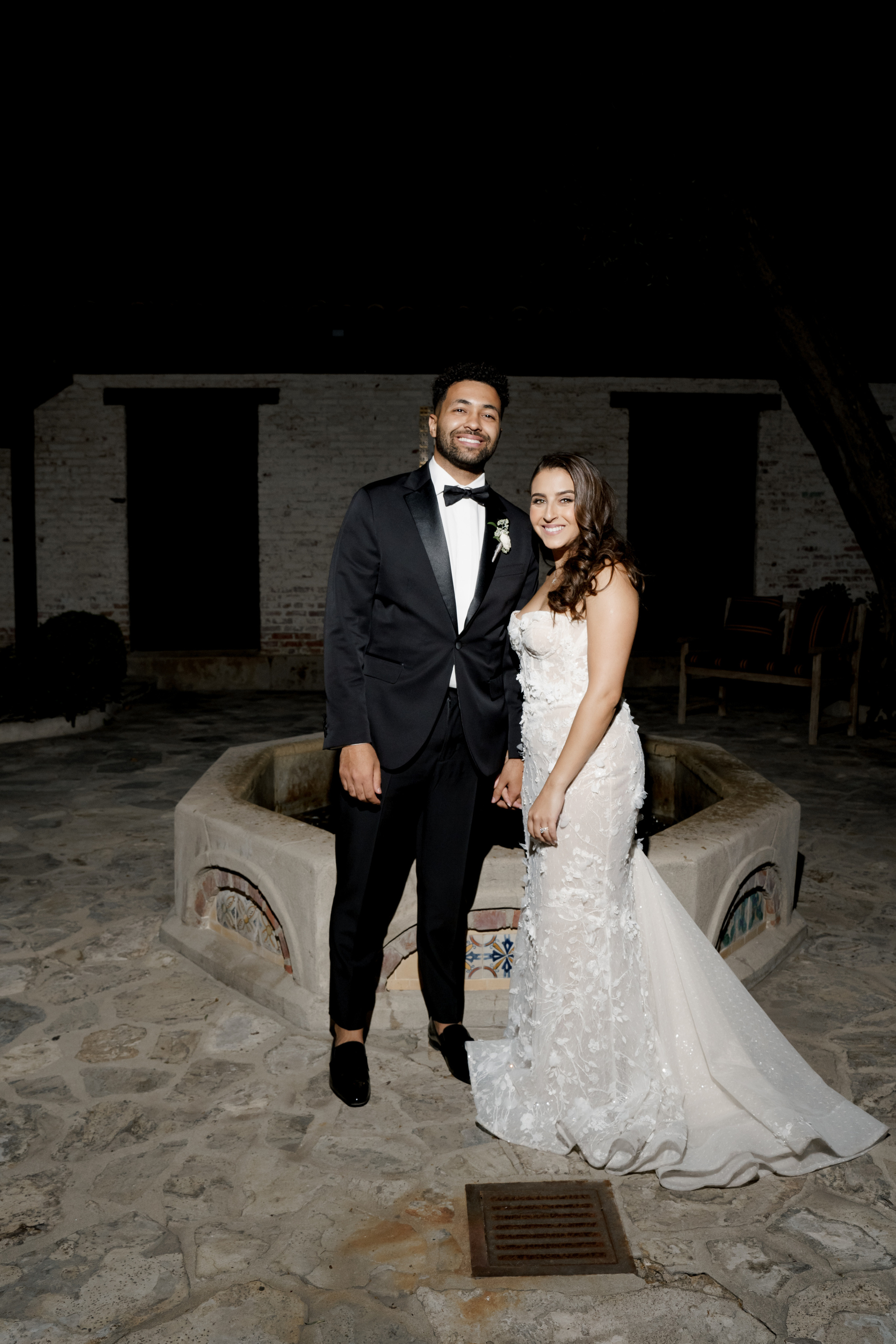 Luxury wedding photography & videography for stylish couple 📸 VovaChi. Wedding photographer and videographer New York | New Jersey