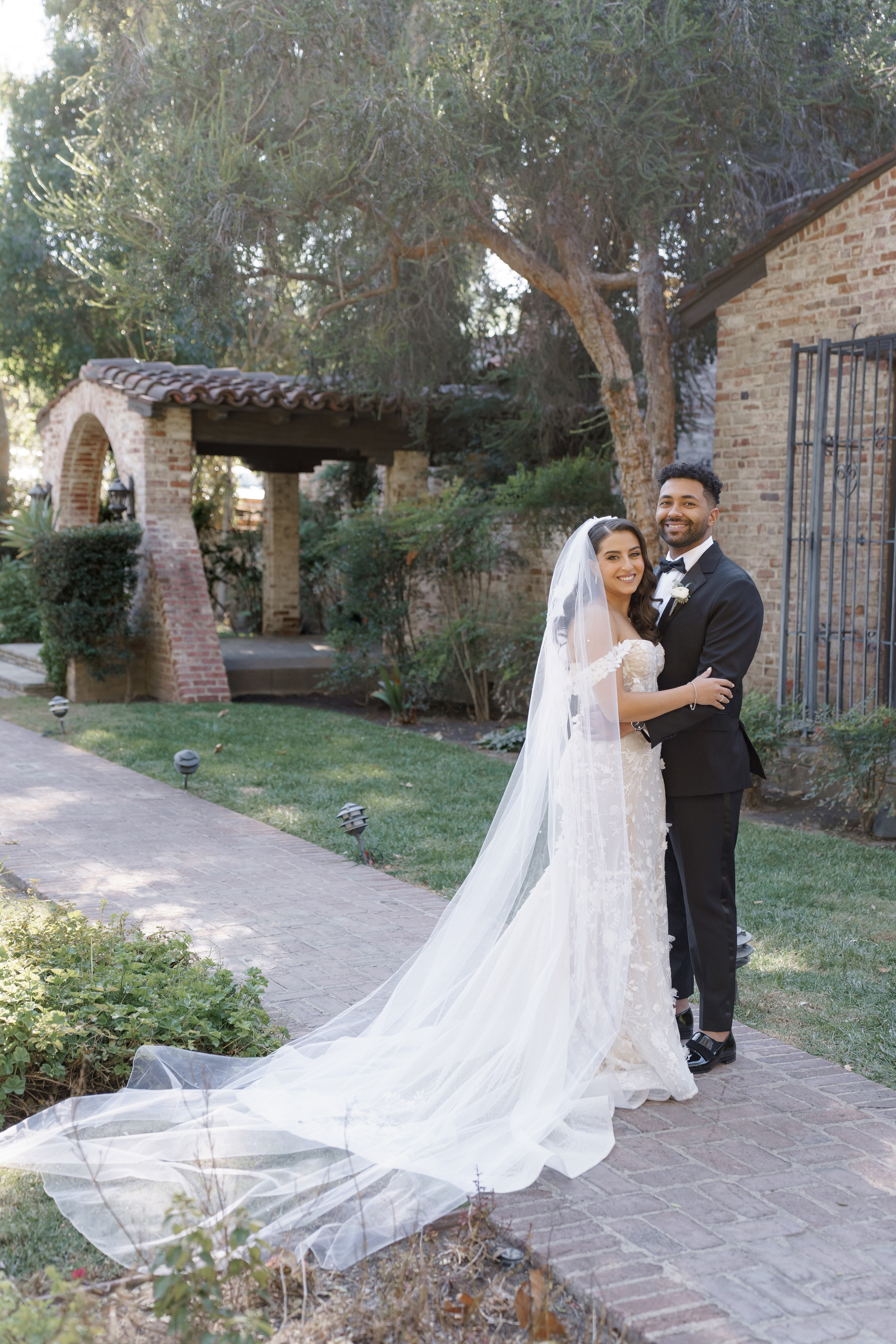 Luxury wedding photography & videography for stylish couple 📸 VovaChi. Wedding photographer and videographer New York | New Jersey