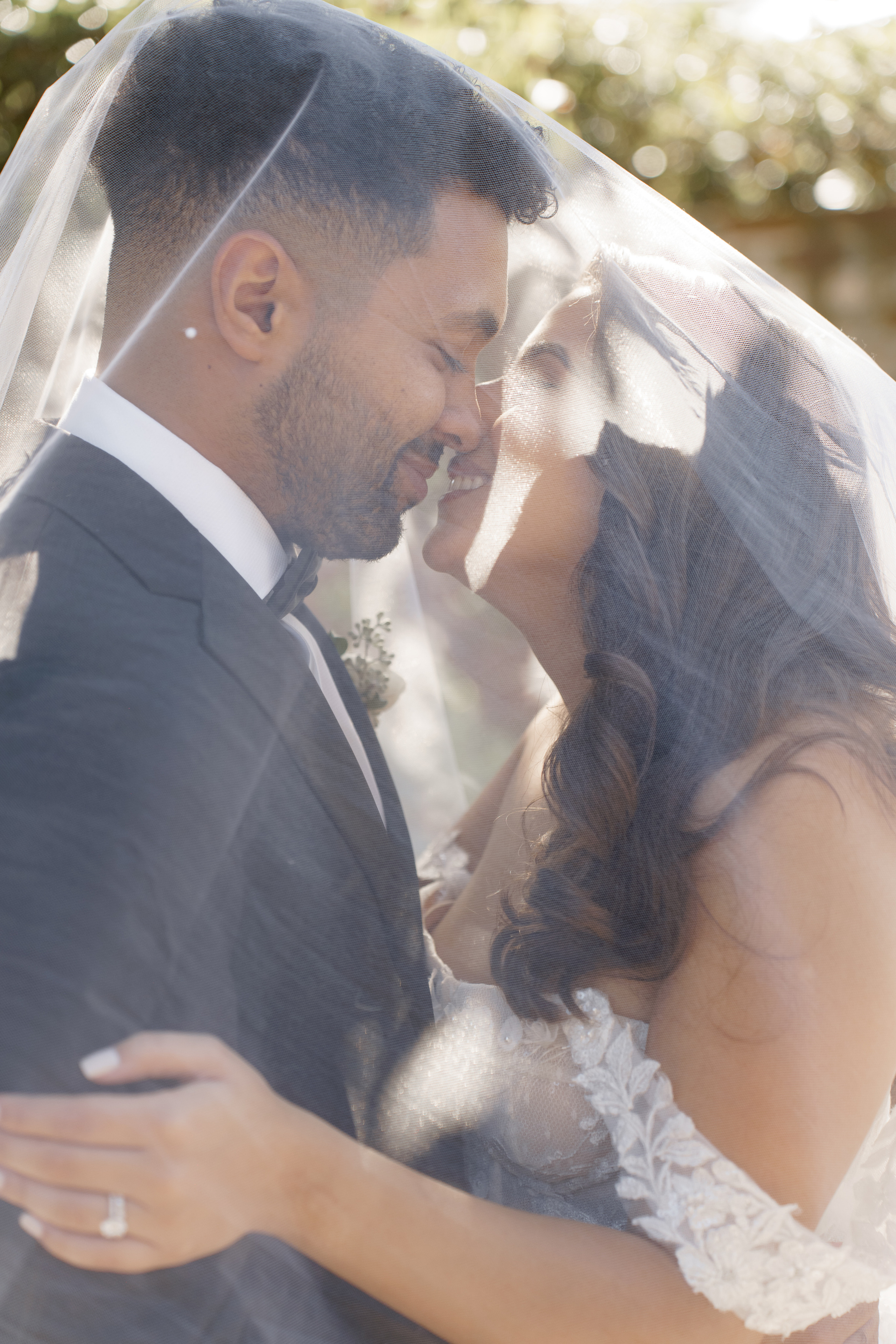 Luxury wedding photography & videography for stylish couple 📸 VovaChi. Wedding photographer and videographer New York | New Jersey