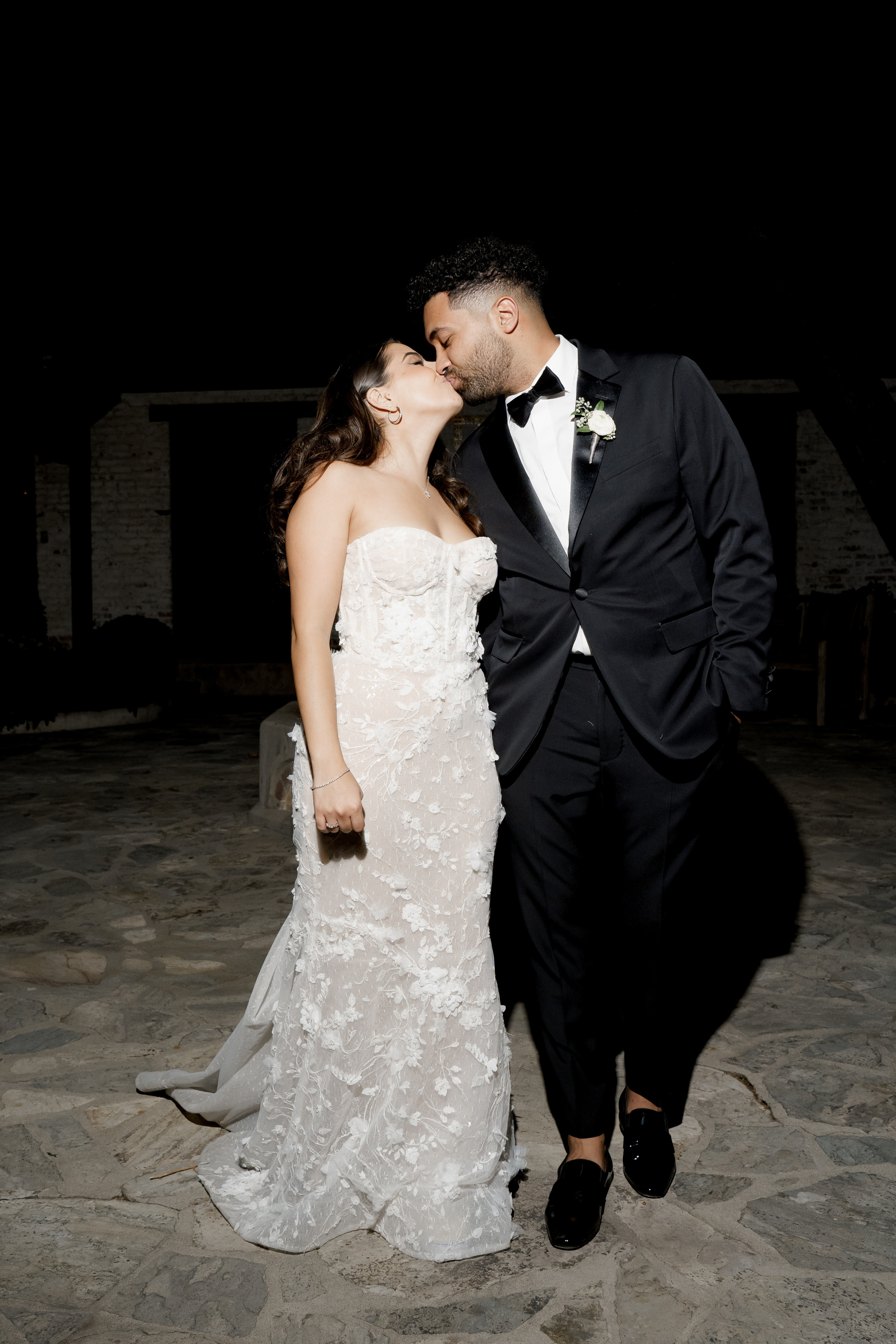 Luxury wedding photography & videography for stylish couple 📸 VovaChi. Wedding photographer and videographer New York | New Jersey